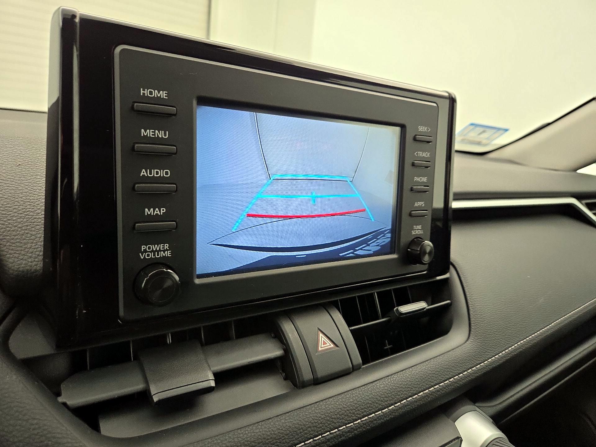 Thumbnail: 2019 Toyota RAV4 - 14