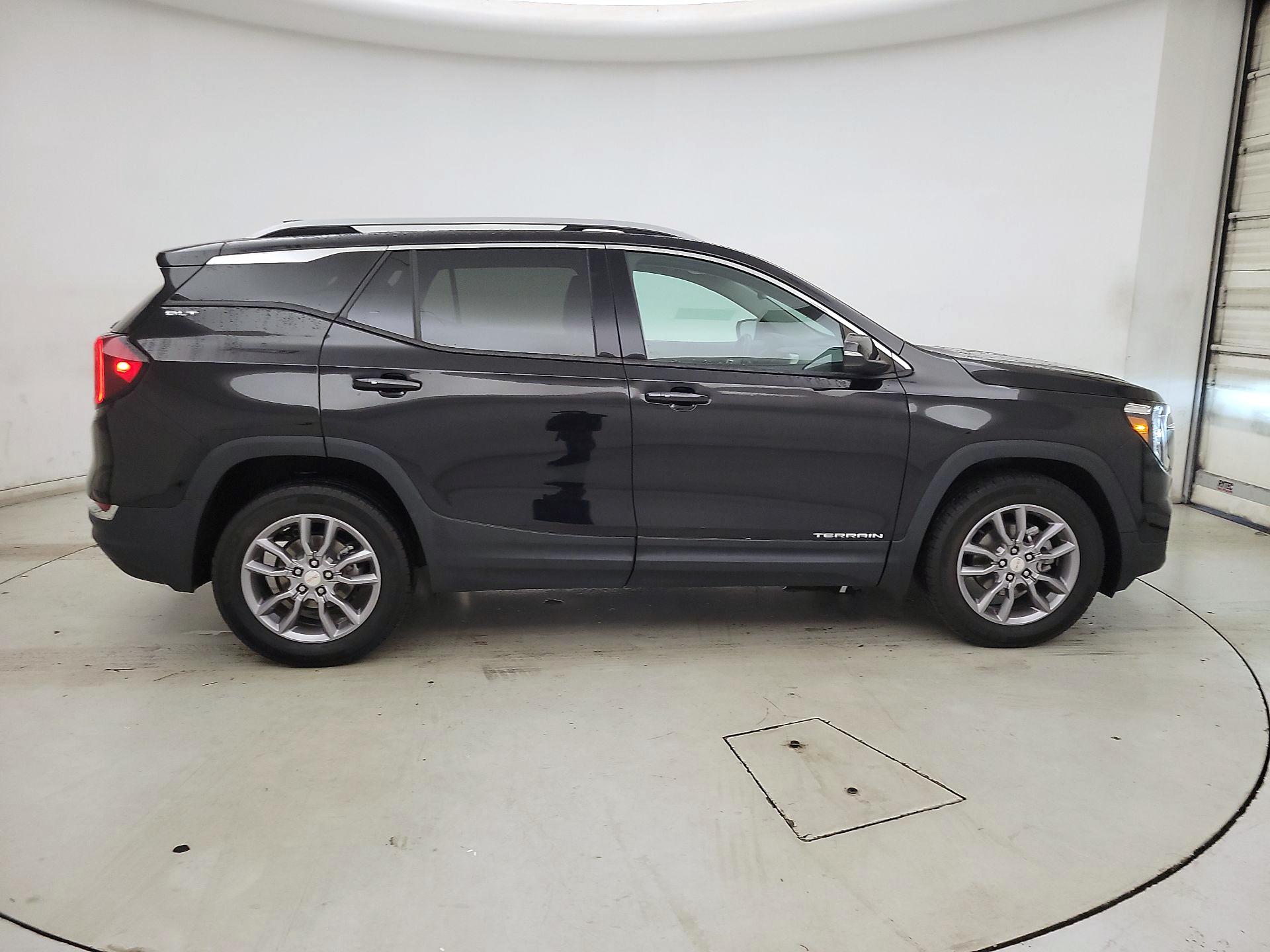 Thumbnail: 2022 GMC Terrain - 4