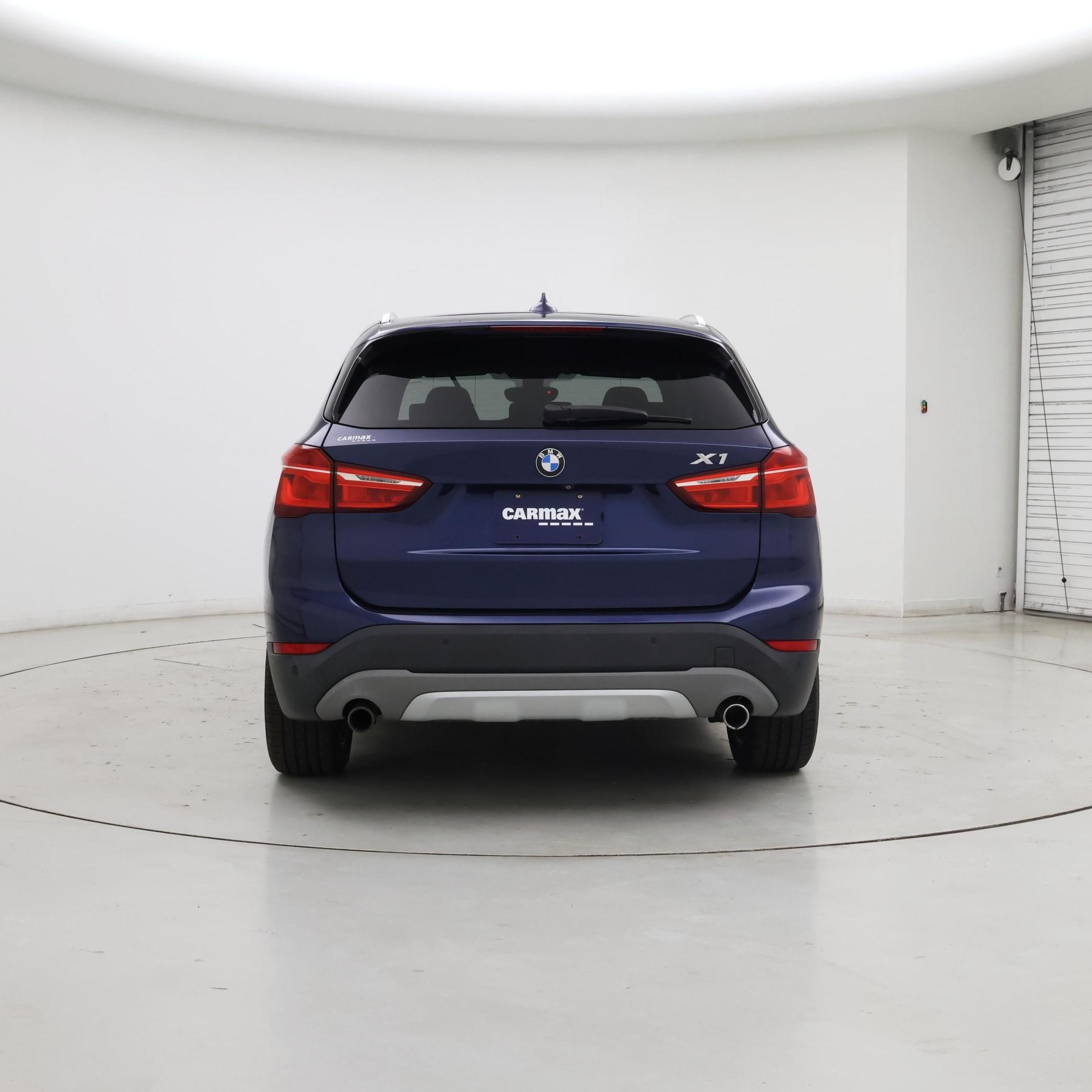 Thumbnail: 2017 BMW X1 - 6