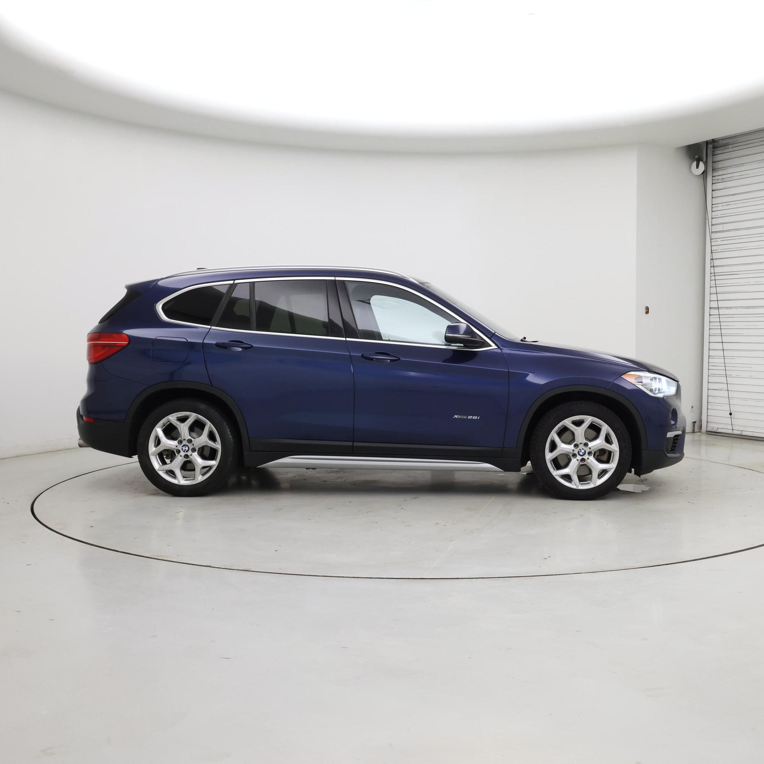 Thumbnail: 2017 BMW X1 - 7