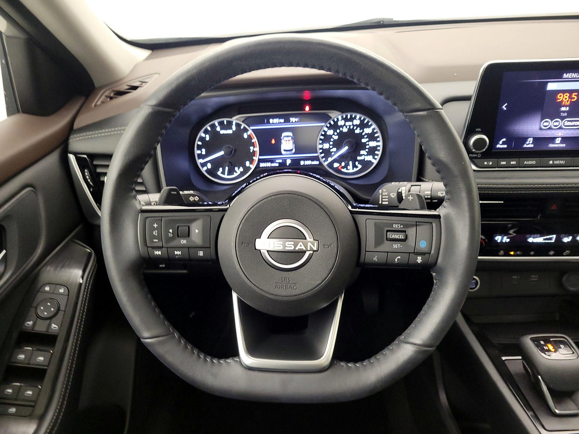 Thumbnail: 2023 Nissan Rogue - 10