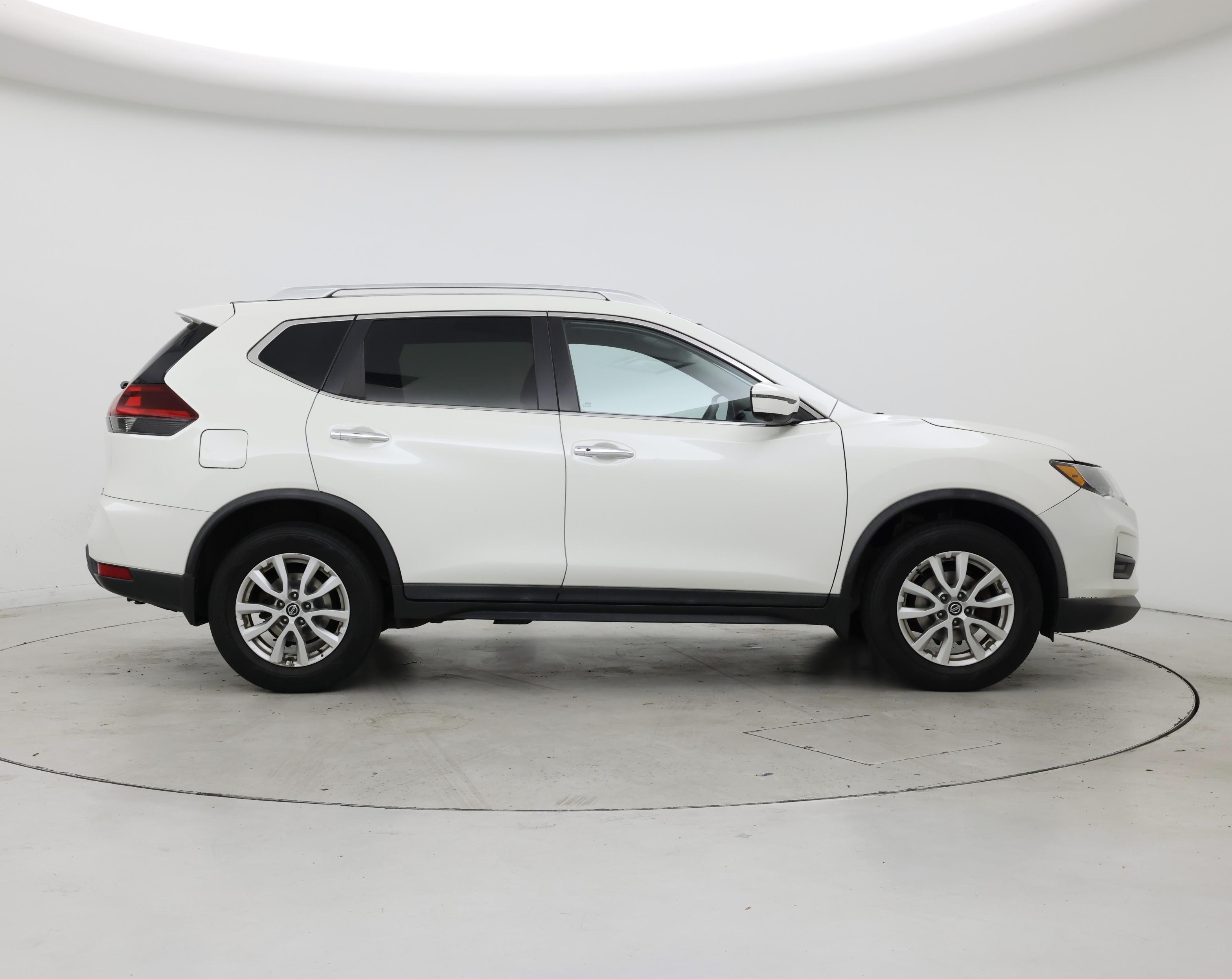 Thumbnail: 2018 Nissan Rogue - 7