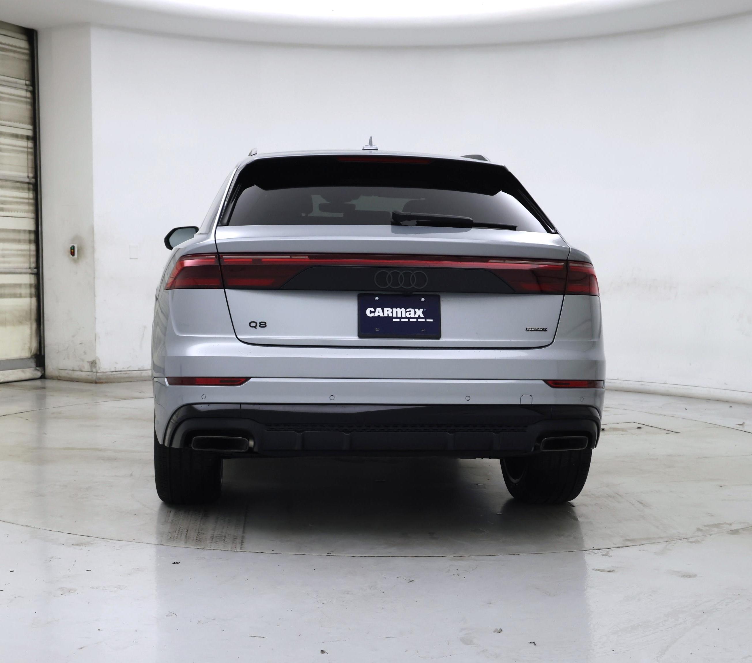 Thumbnail: 2025 Audi Q8 - 6