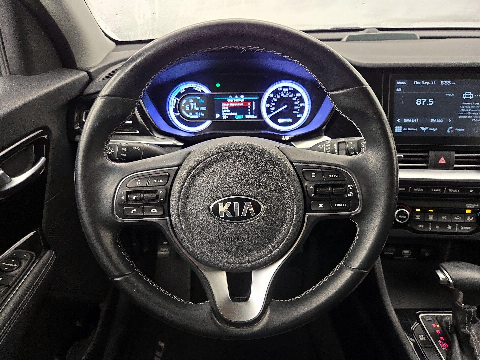 Thumbnail: 2020 Kia Niro - 10