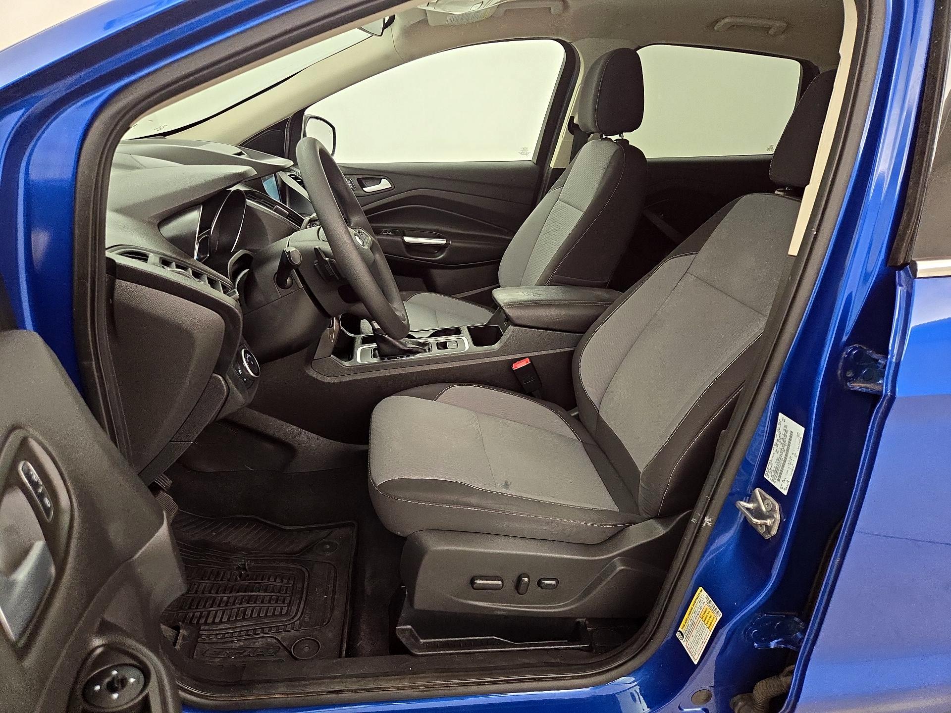 Thumbnail: 2017 Ford Escape - 11