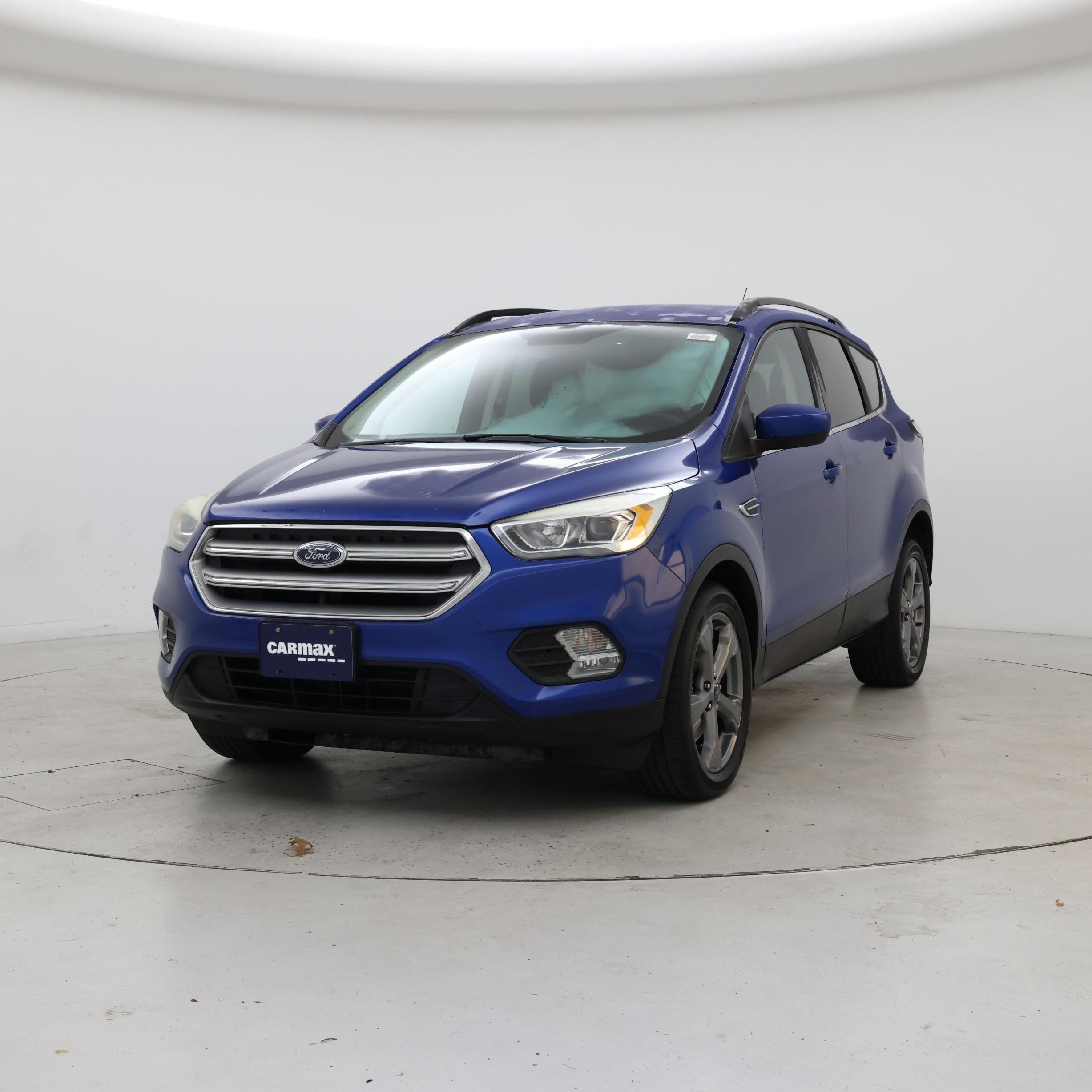 Thumbnail: 2017 Ford Escape - 4
