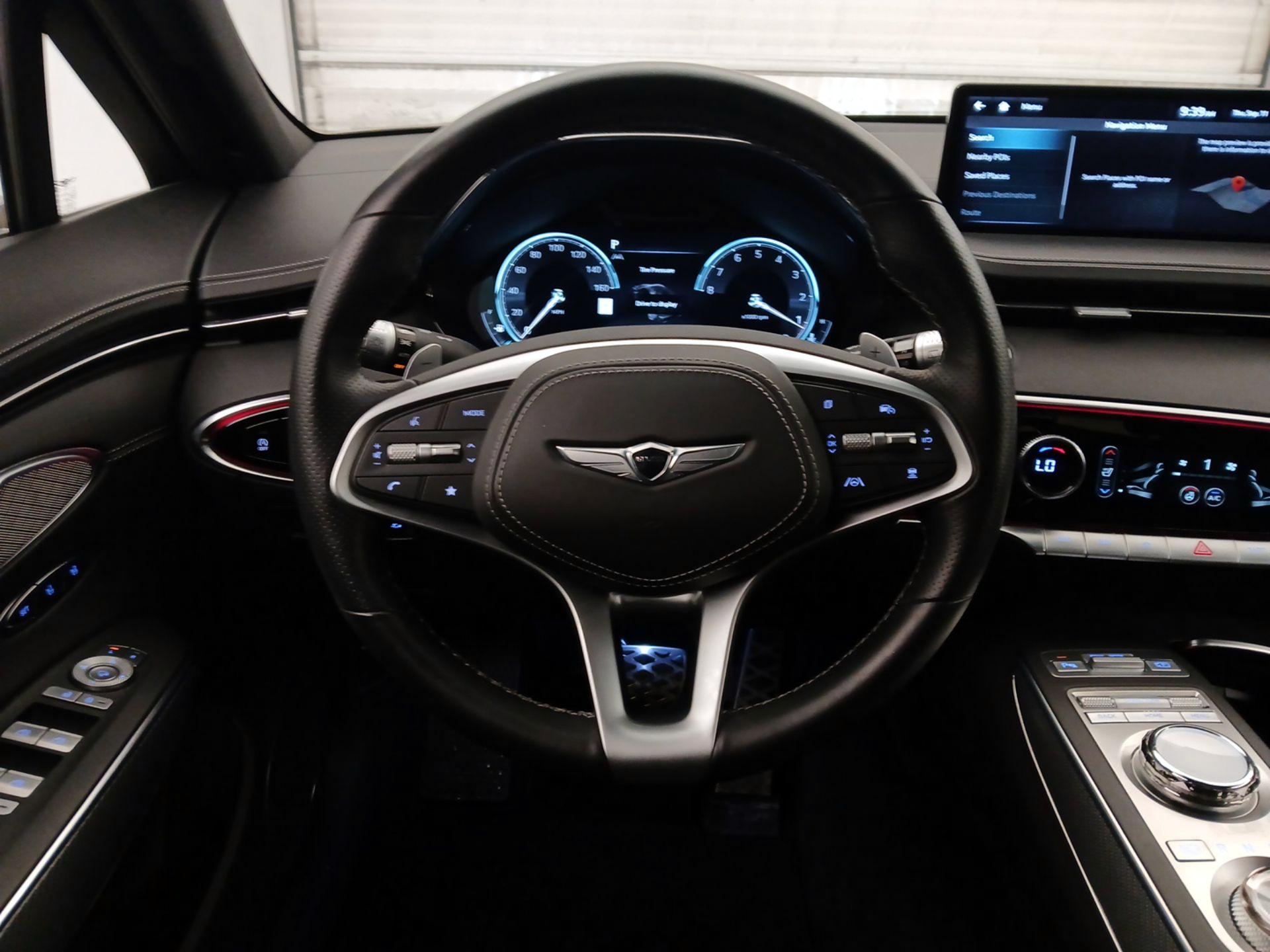 Thumbnail: 2023 Genesis GV70 - 10
