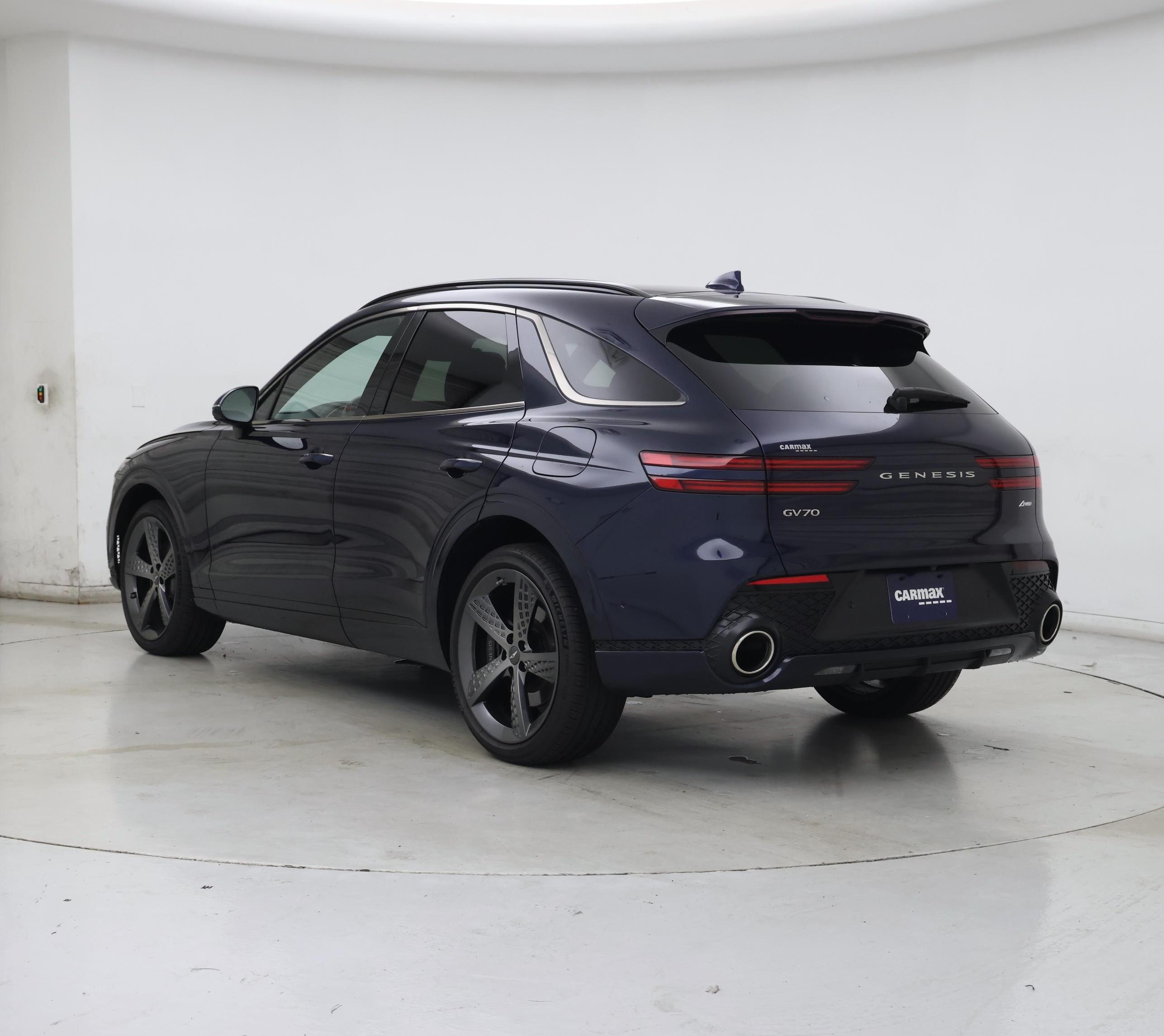Thumbnail: 2023 Genesis GV70 - 2