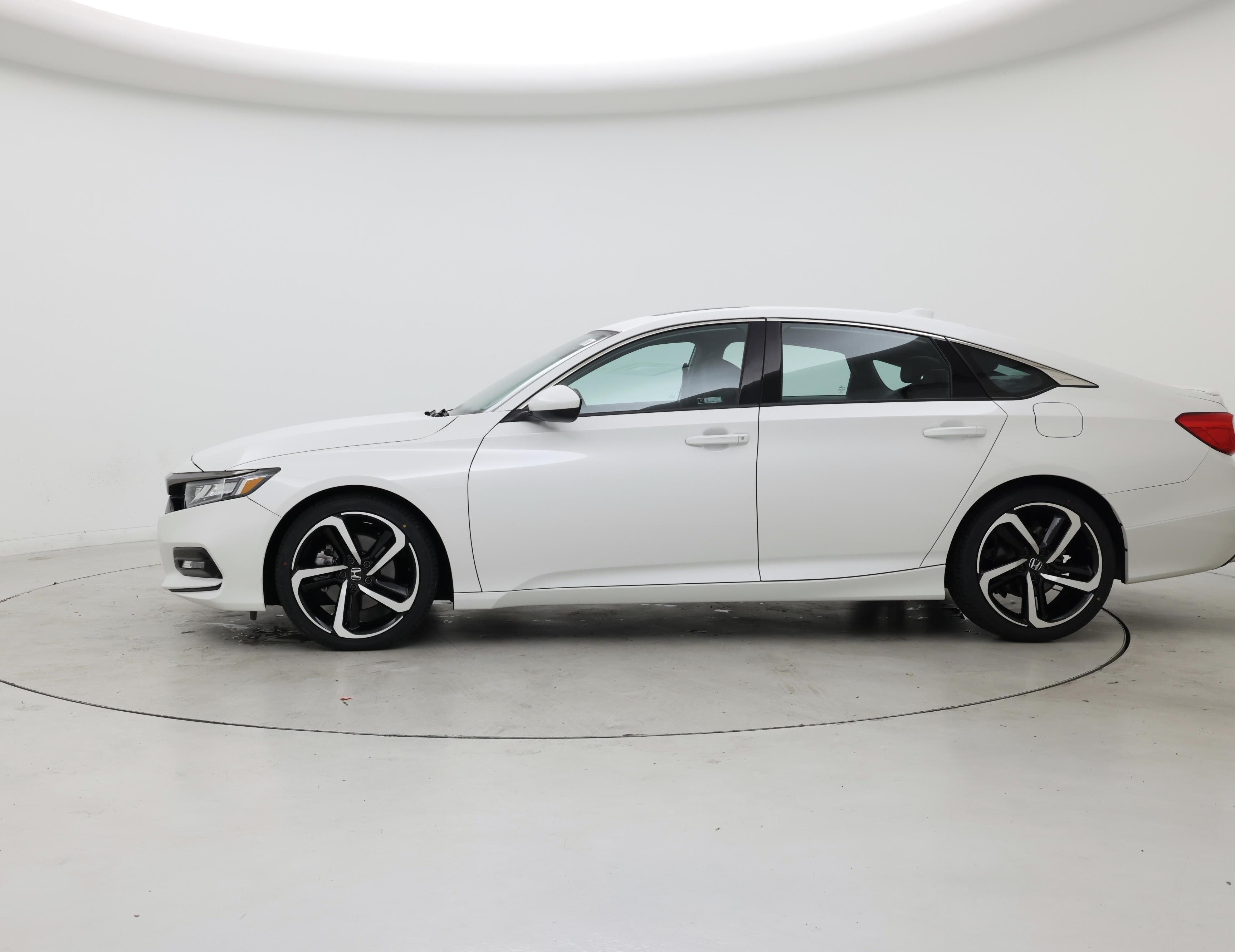 Thumbnail: 2019 Honda Accord - 3