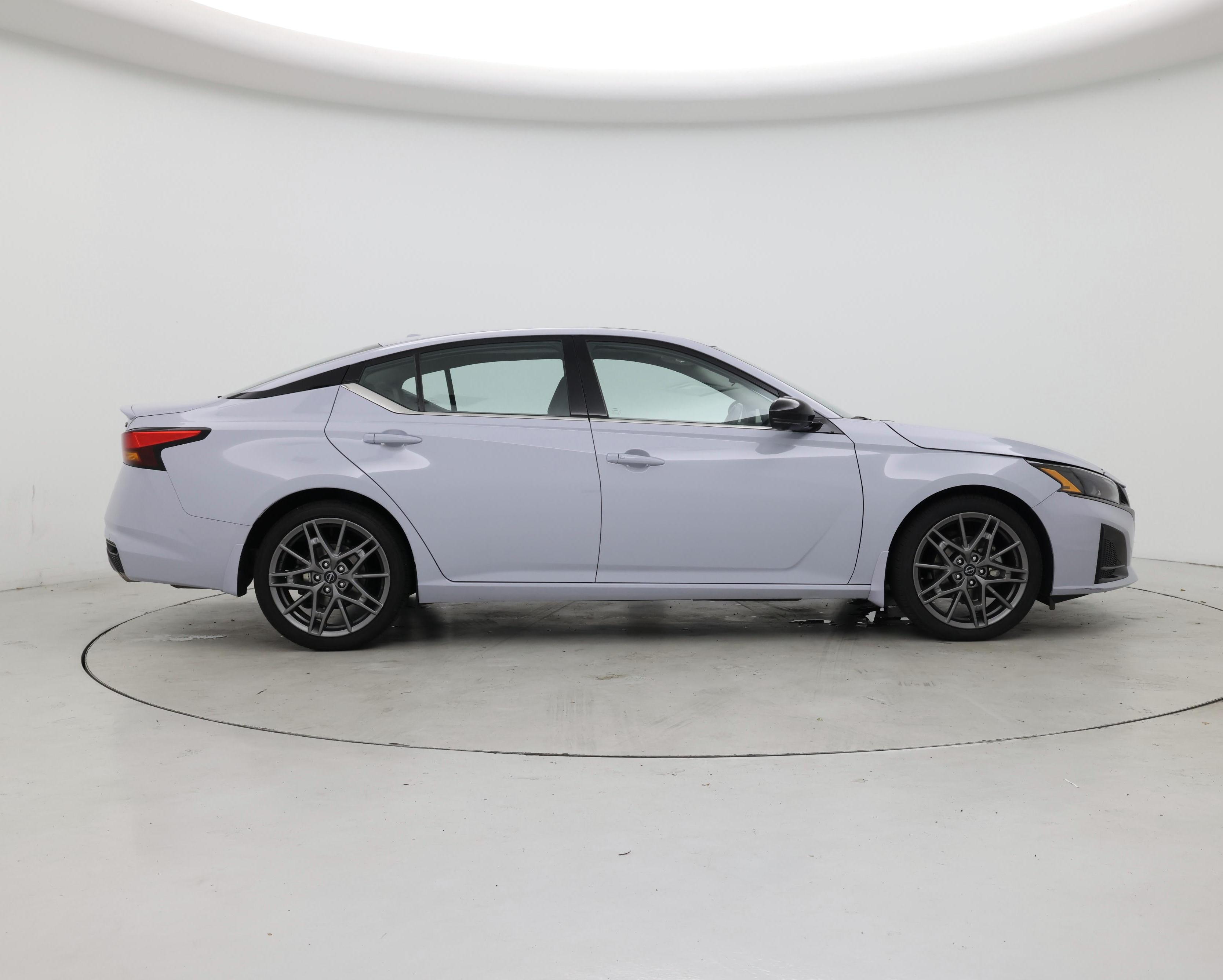 Thumbnail: 2024 Nissan Altima - 7