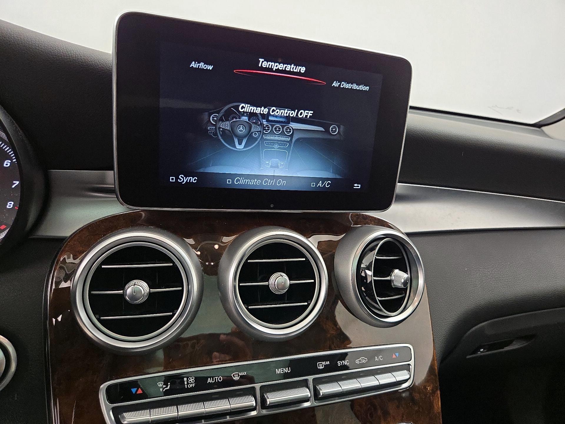 Thumbnail: 2016 Mercedes-Benz GLC - 17