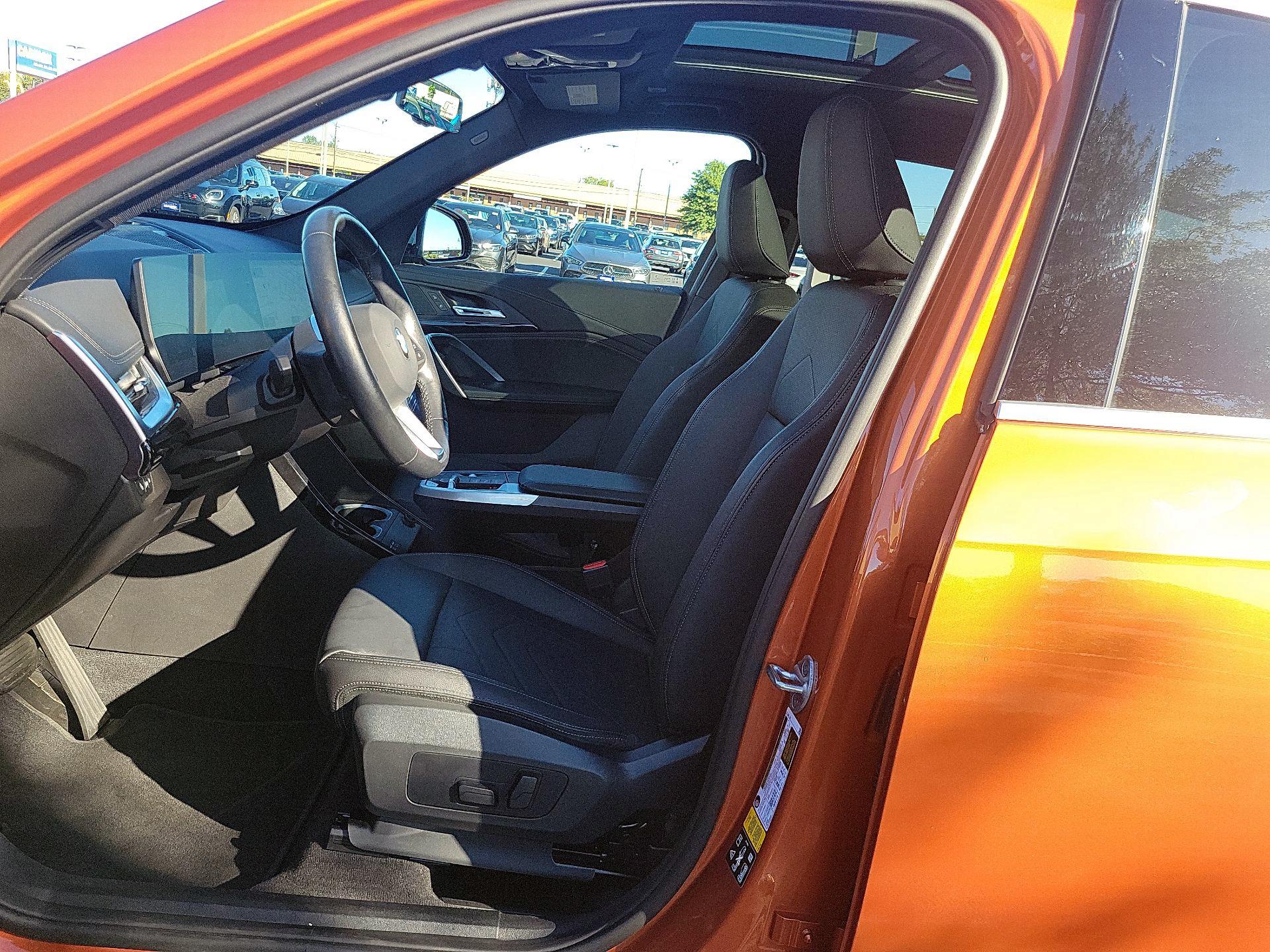 Thumbnail: 2023 BMW X1 - 9