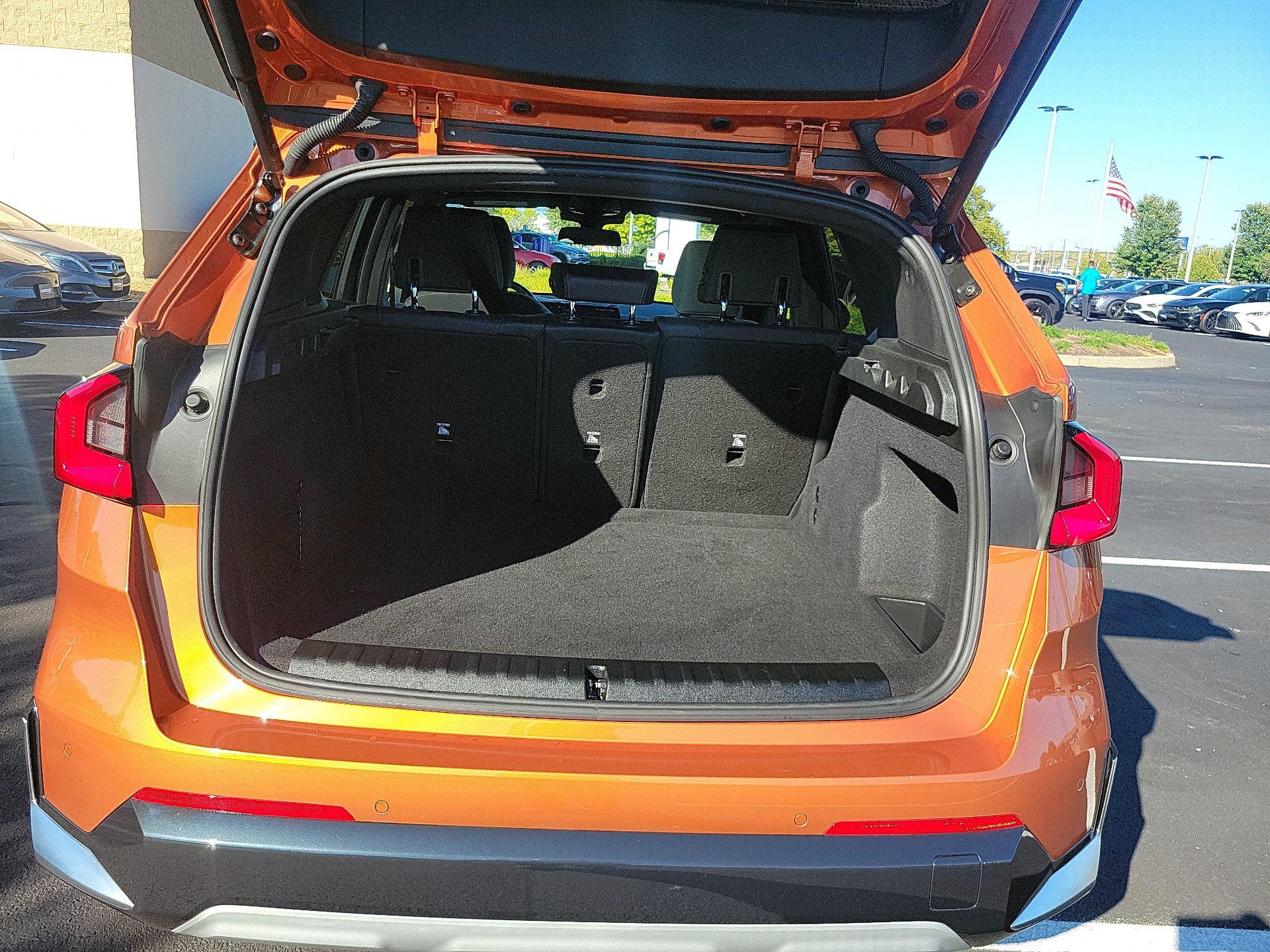 Thumbnail: 2023 BMW X1 - 20