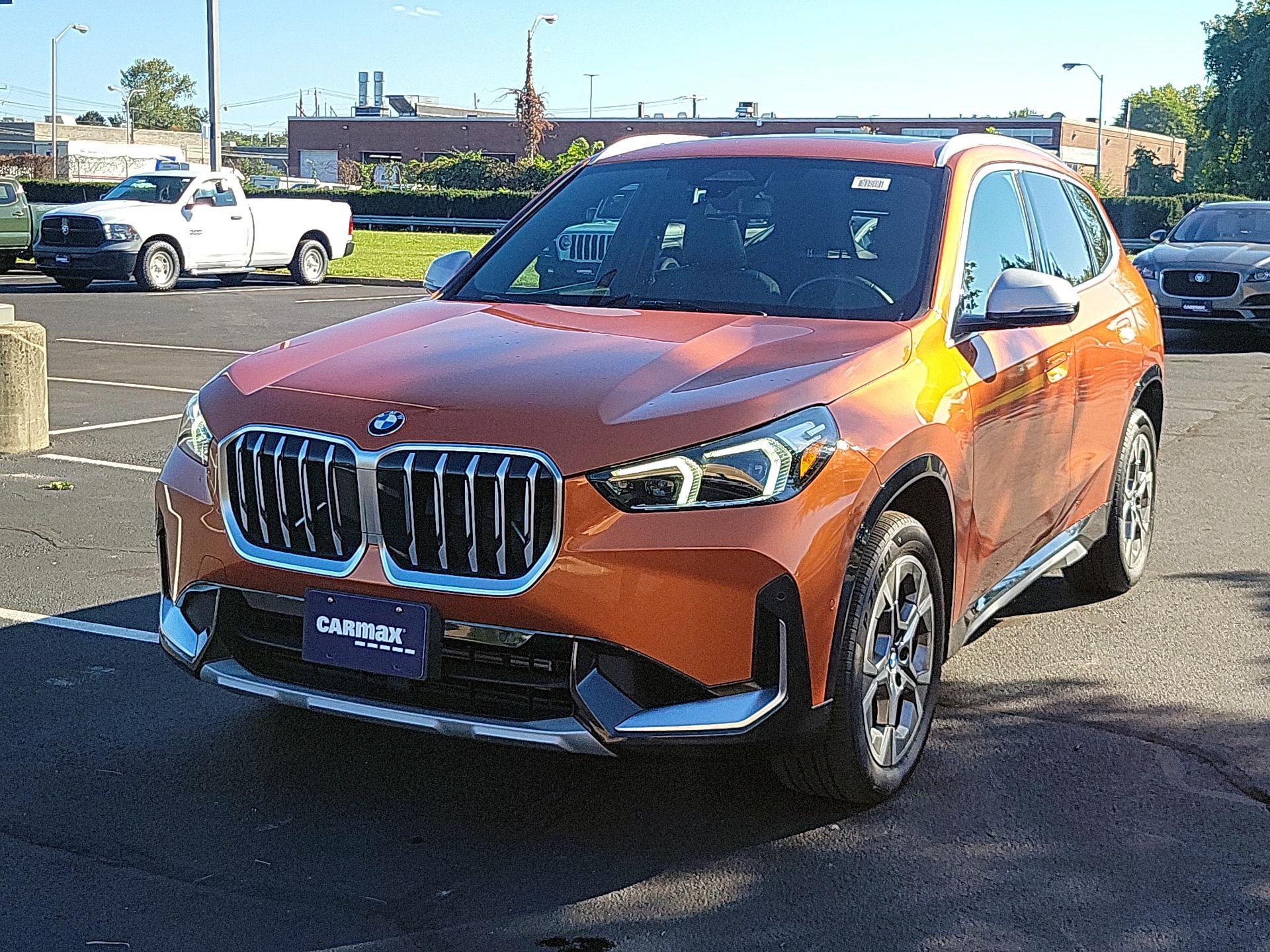 Thumbnail: 2023 BMW X1 - 3