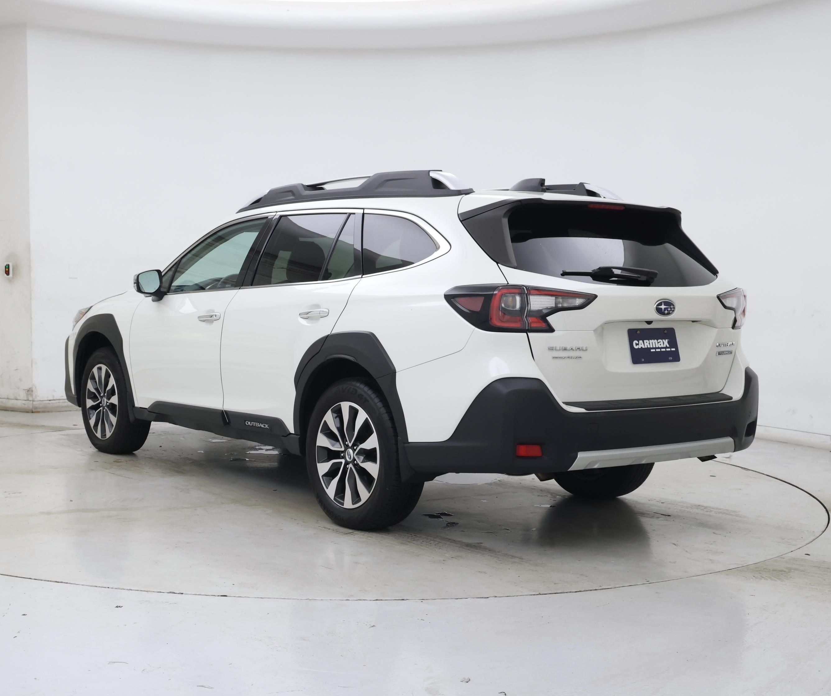 Thumbnail: 2023 Subaru Outback - 2