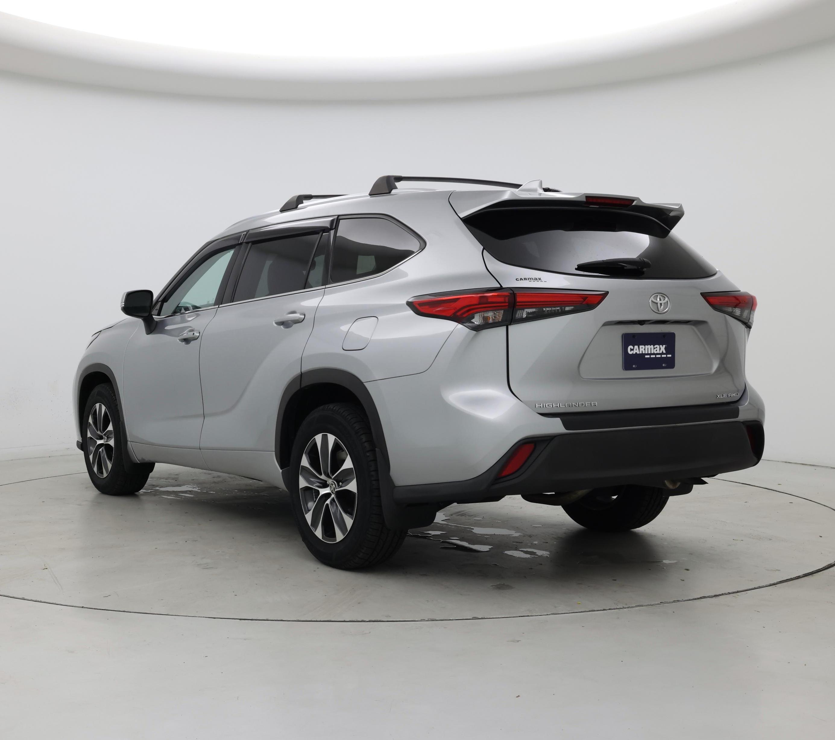 Thumbnail: 2020 Toyota Highlander - 2