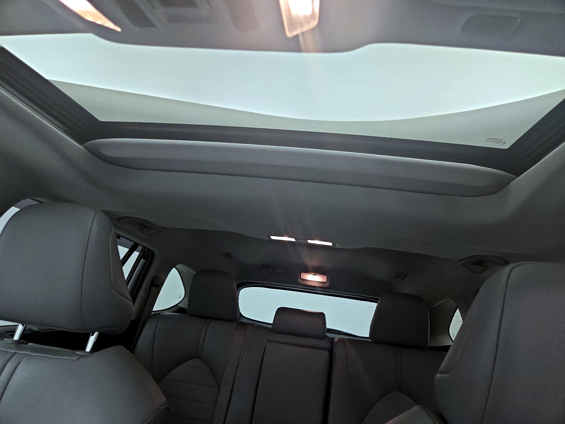 Thumbnail: 2020 Toyota Highlander - 20