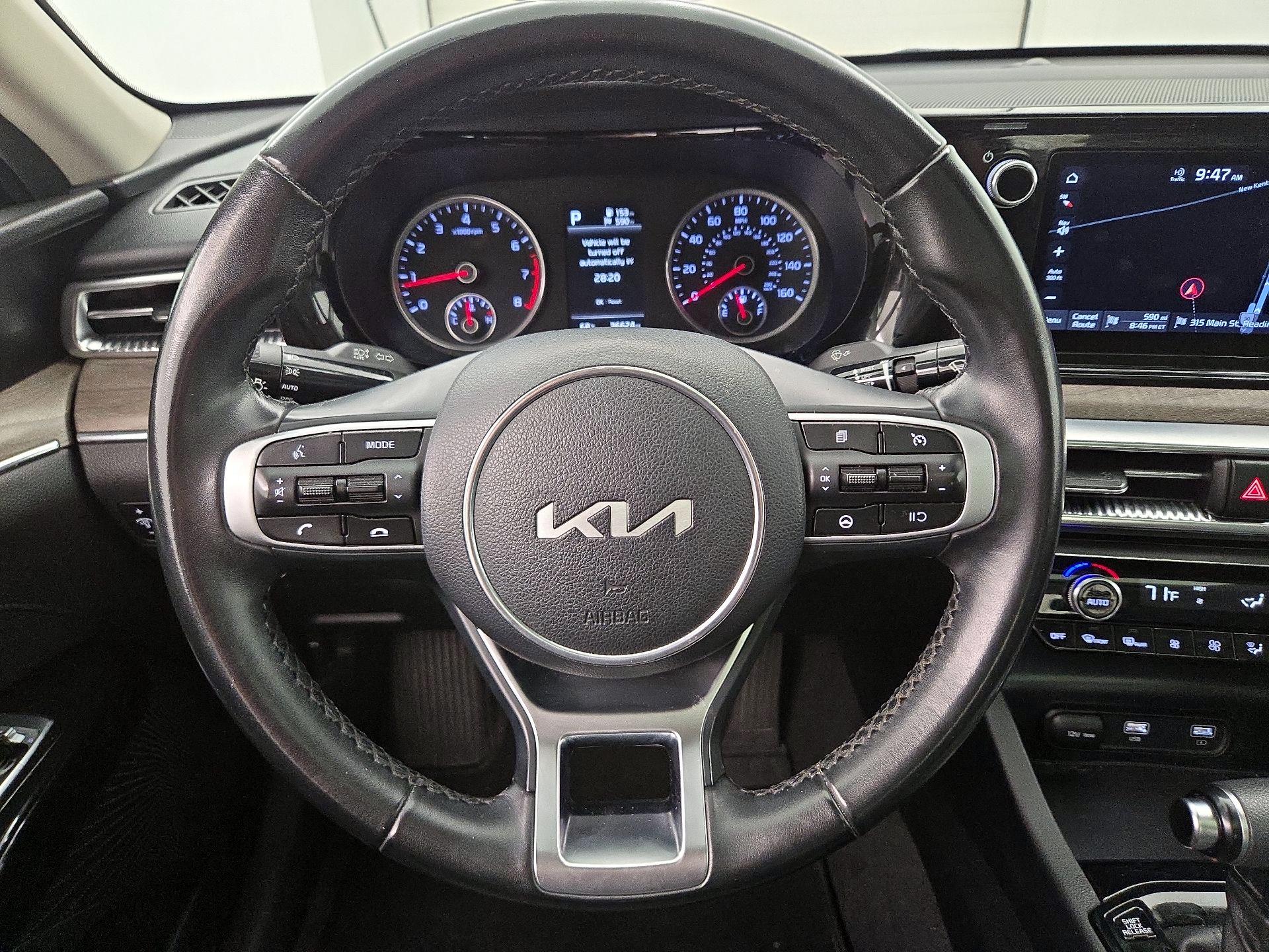 Thumbnail: 2023 Kia K5 - 10