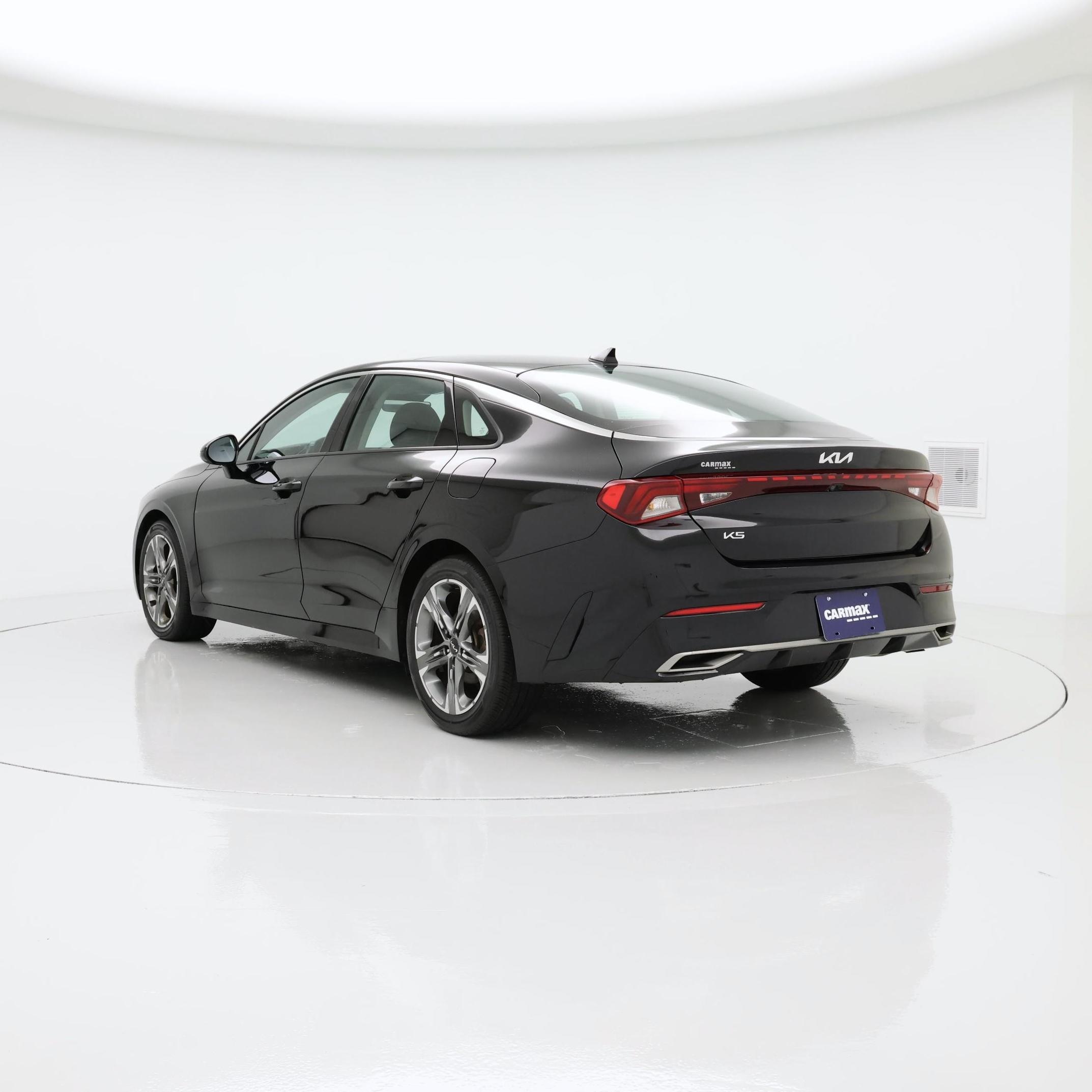 Thumbnail: 2023 Kia K5 - 2