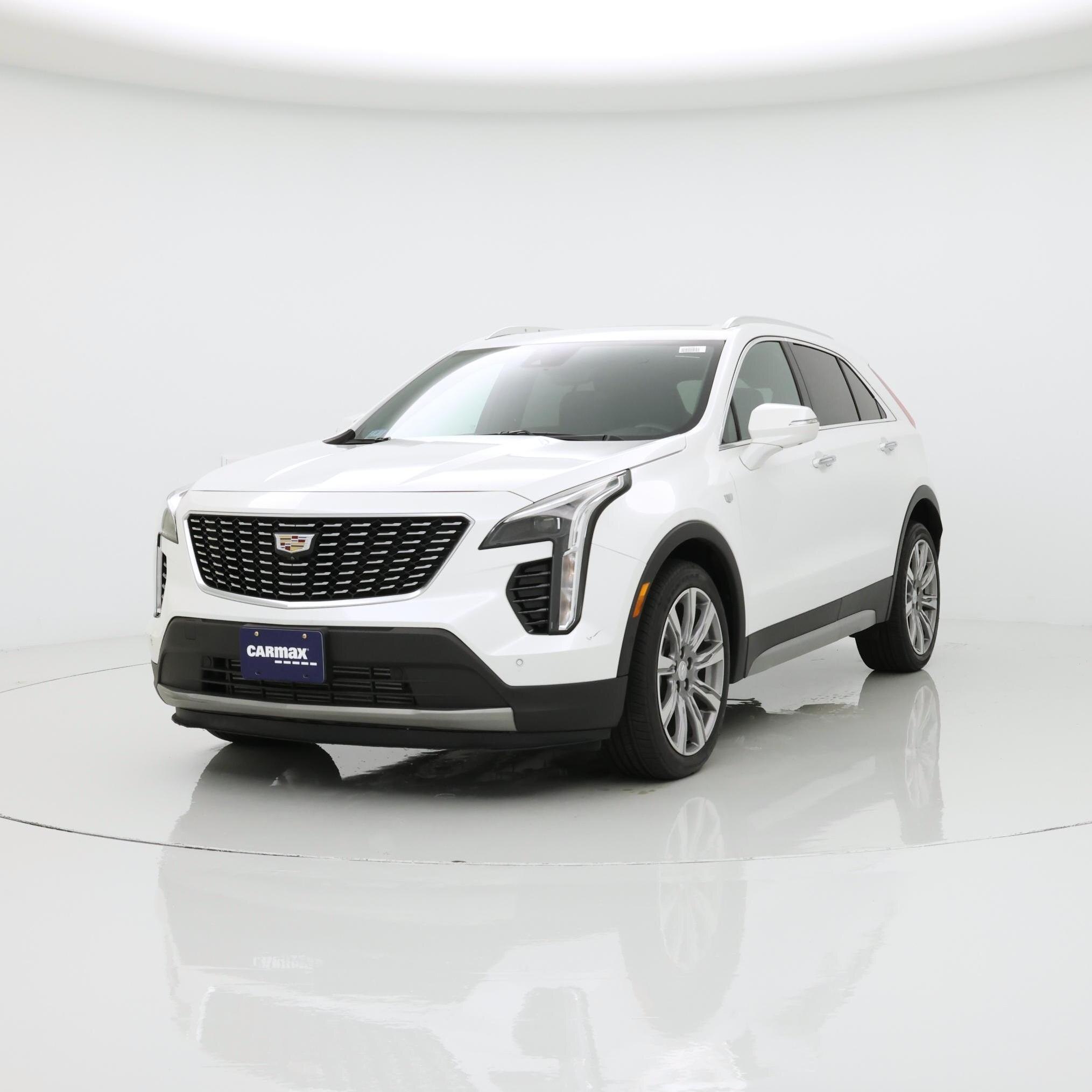 Thumbnail: 2022 Cadillac XT4 - 4