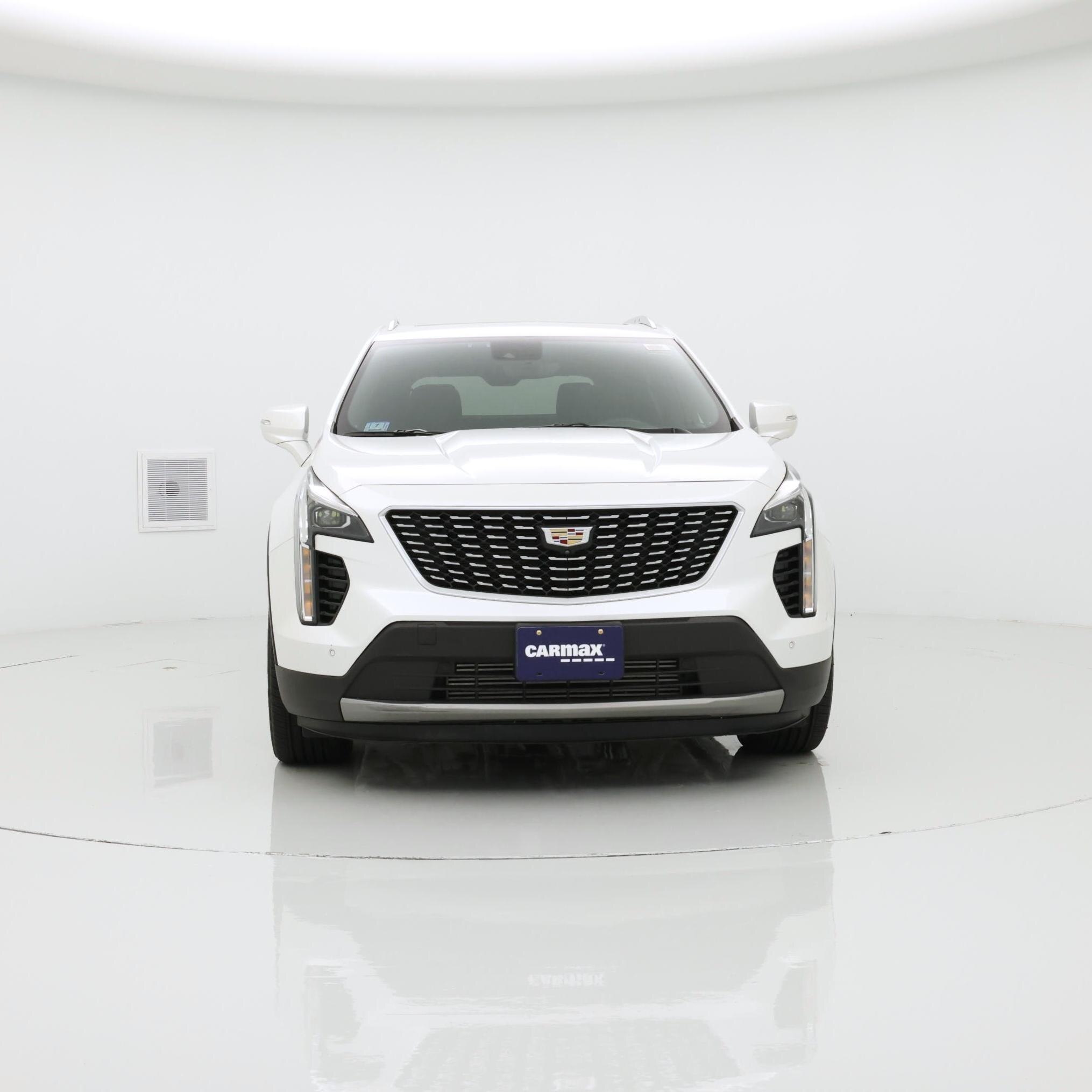 Thumbnail: 2022 Cadillac XT4 - 5