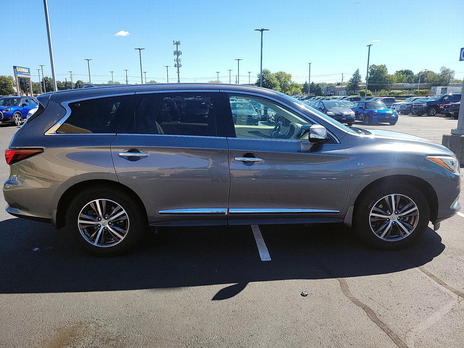 Thumbnail: 2019 INFINITI QX60 - 4