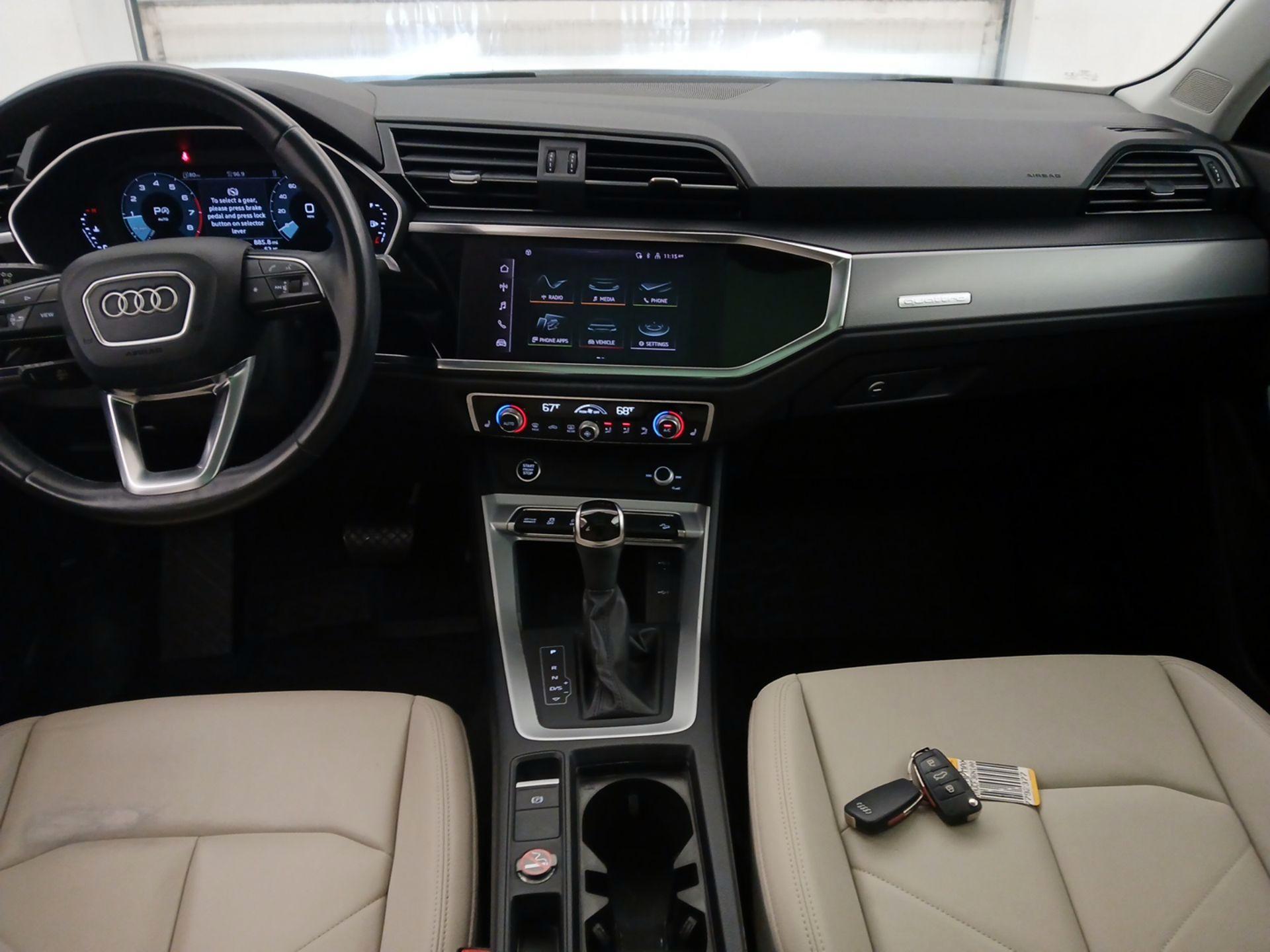 Thumbnail: 2022 Audi Q3 - 9