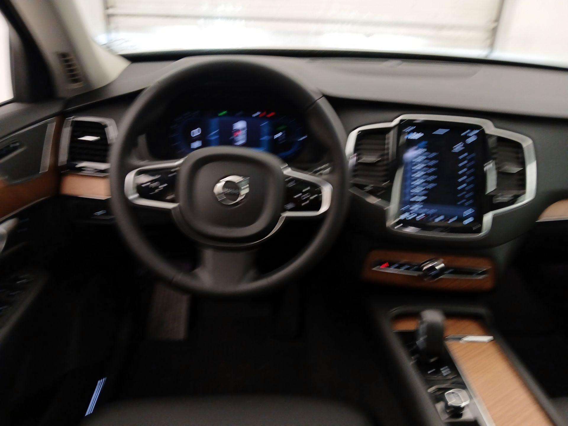 Thumbnail: 2024 Volvo XC90 - 10