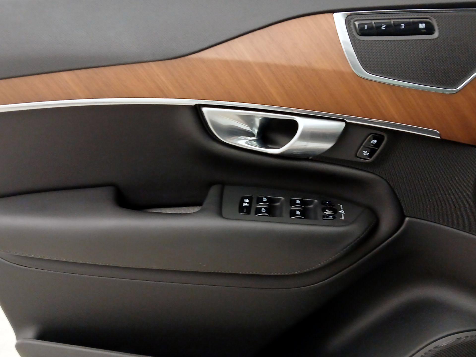 Thumbnail: 2024 Volvo XC90 - 12