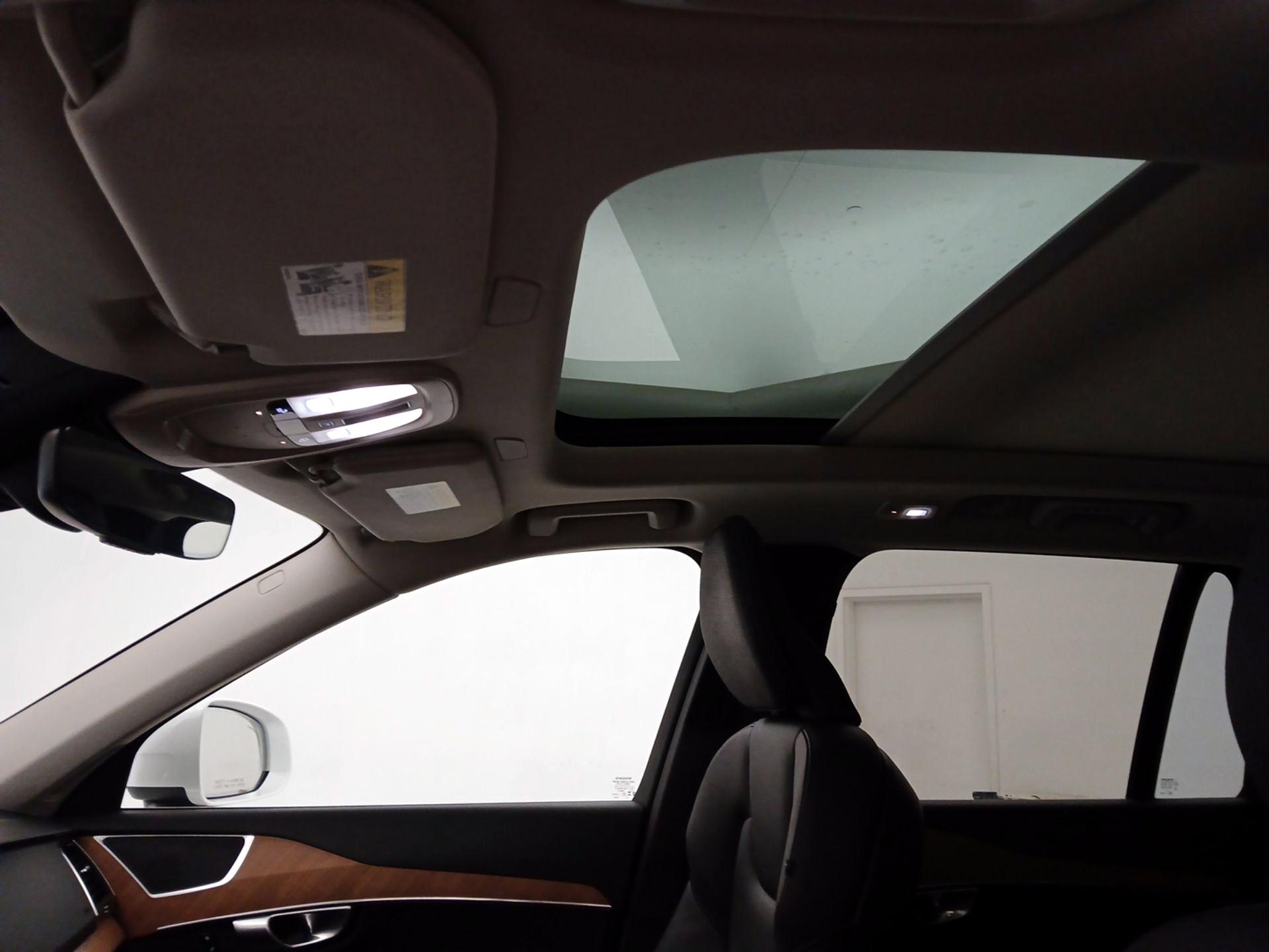 Thumbnail: 2024 Volvo XC90 - 19