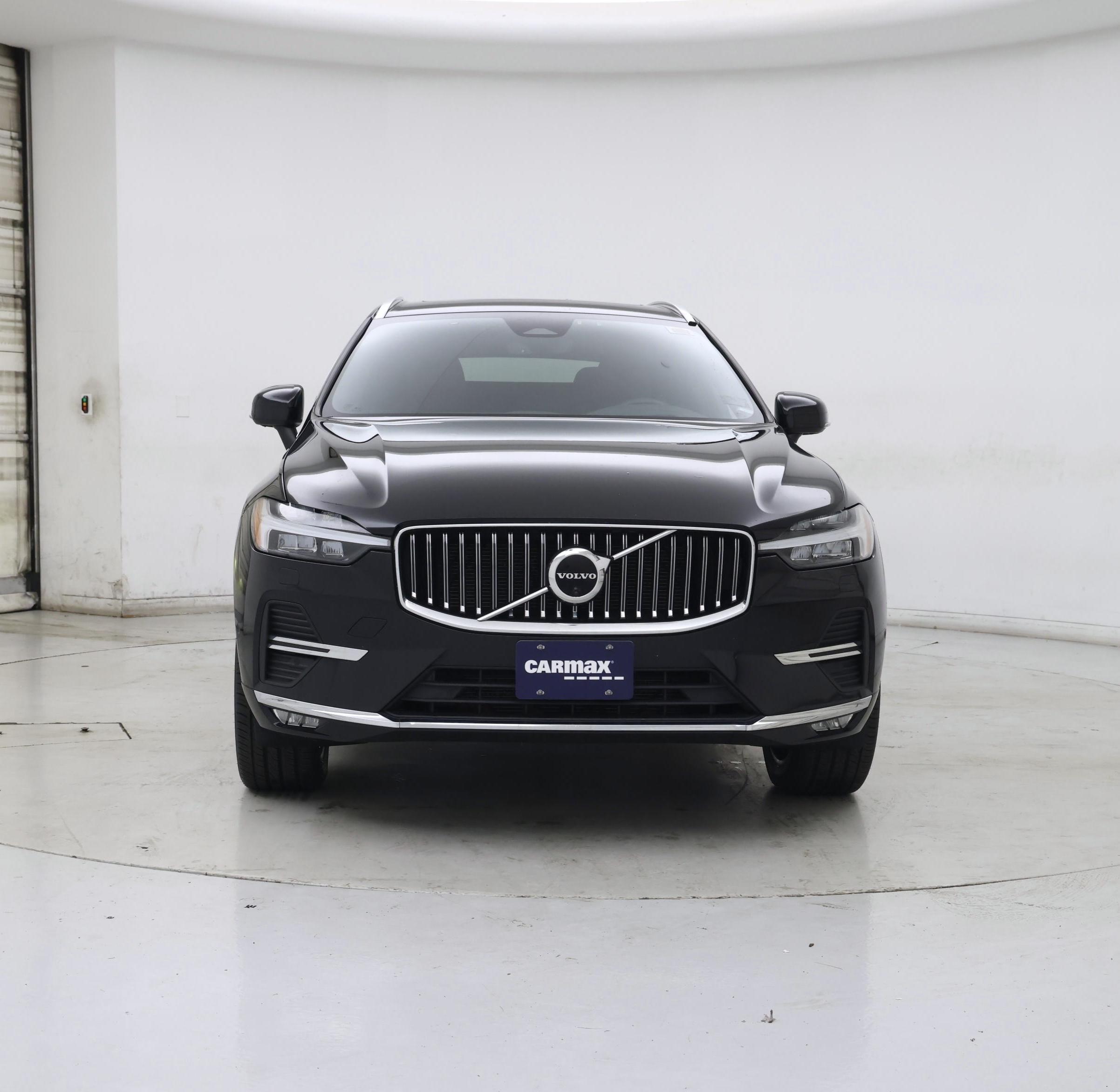 Thumbnail: 2022 Volvo XC60 - 5