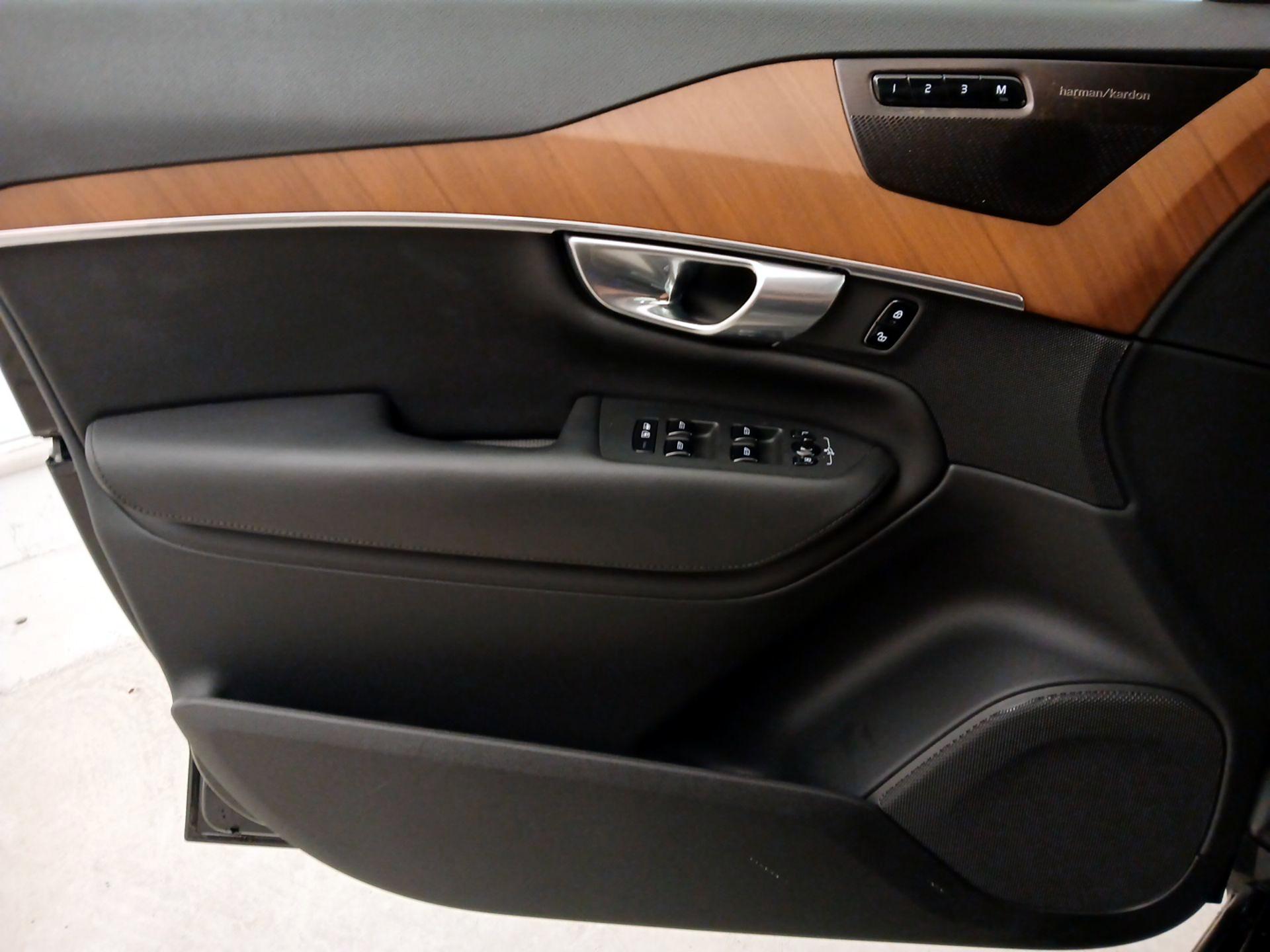 Thumbnail: 2024 Volvo XC90 - 12