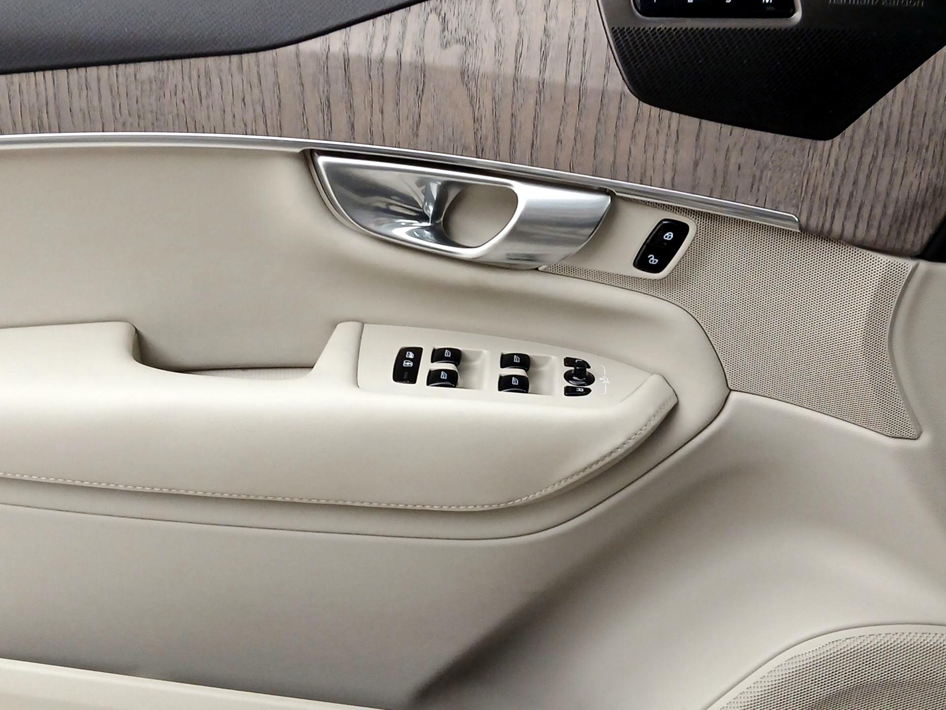 Thumbnail: 2024 Volvo XC90 - 12