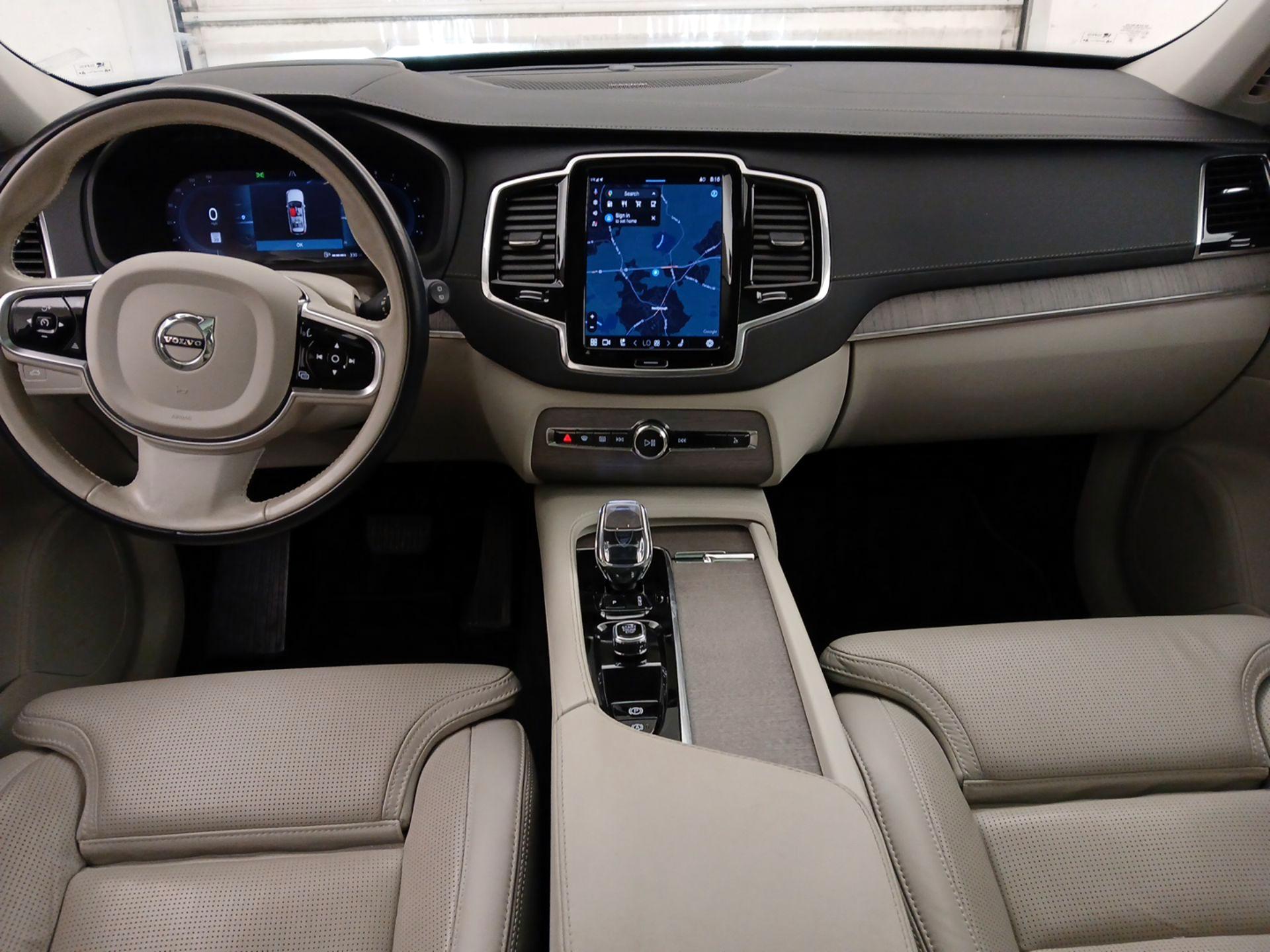 Thumbnail: 2023 Volvo XC90 - 9