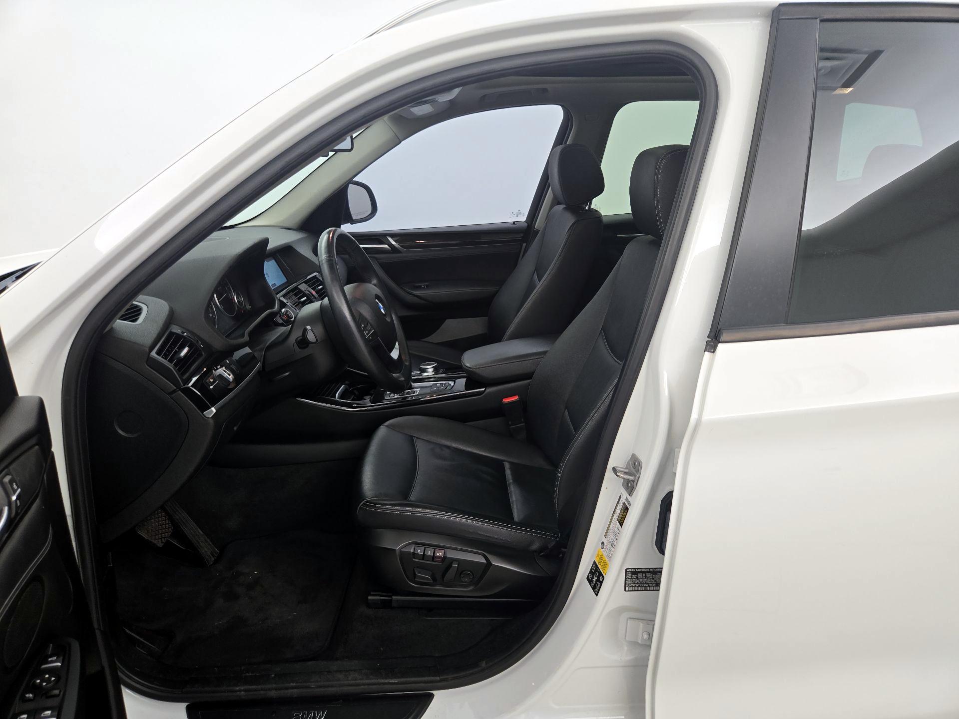 Thumbnail: 2017 BMW X3 - 11