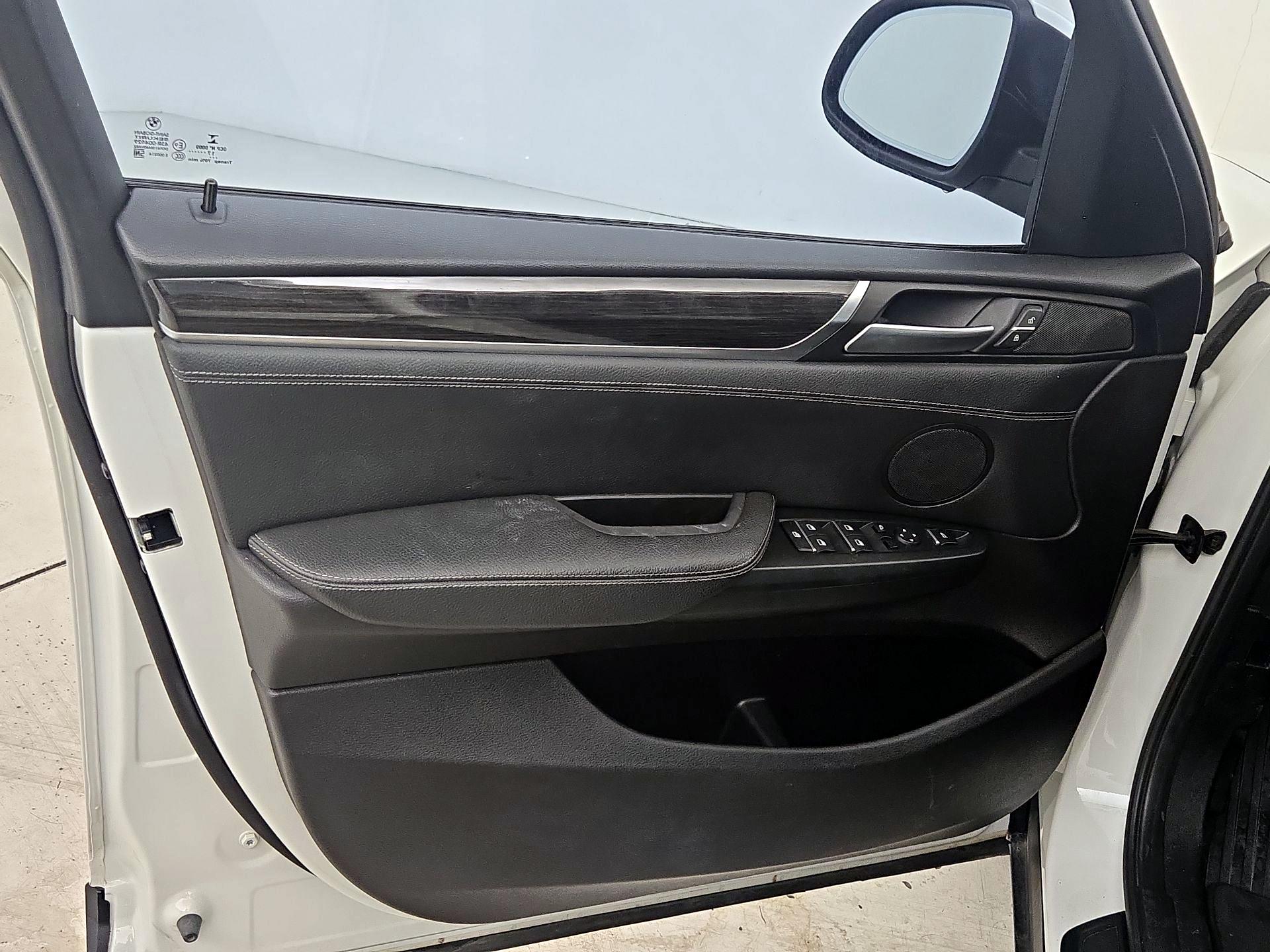 Thumbnail: 2017 BMW X3 - 12