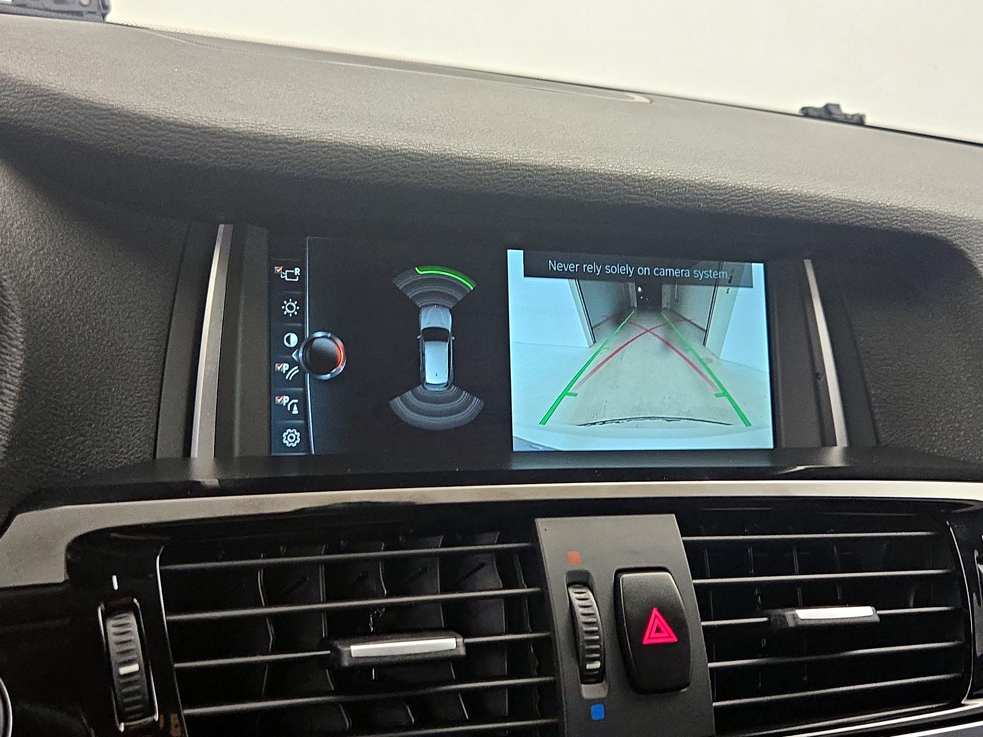 Thumbnail: 2017 BMW X3 - 15