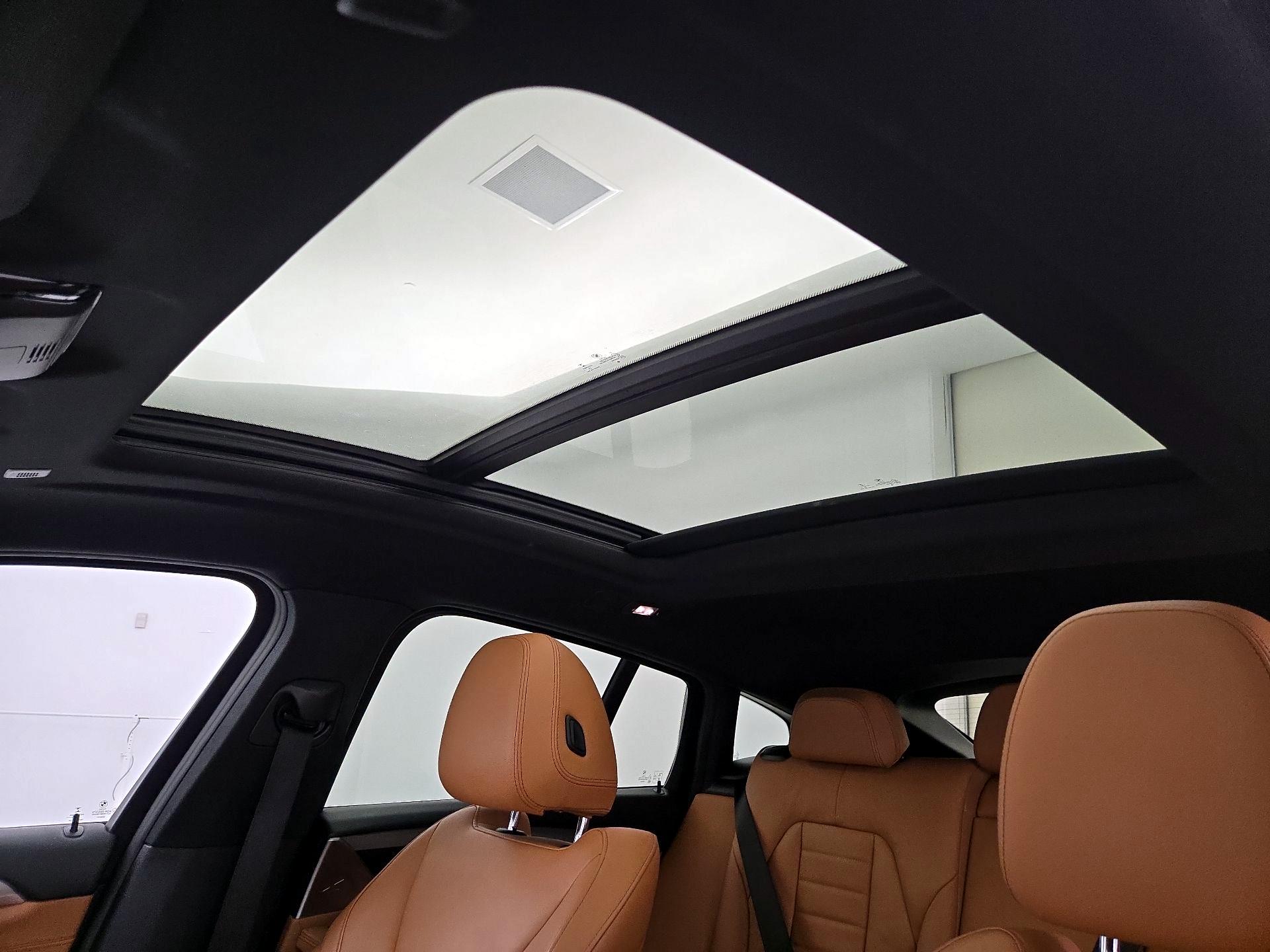 Thumbnail: 2021 BMW X4 - 20