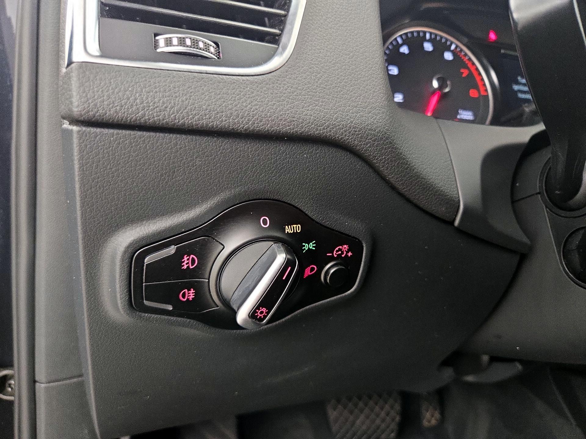 Thumbnail: 2015 Audi Q5 - 13