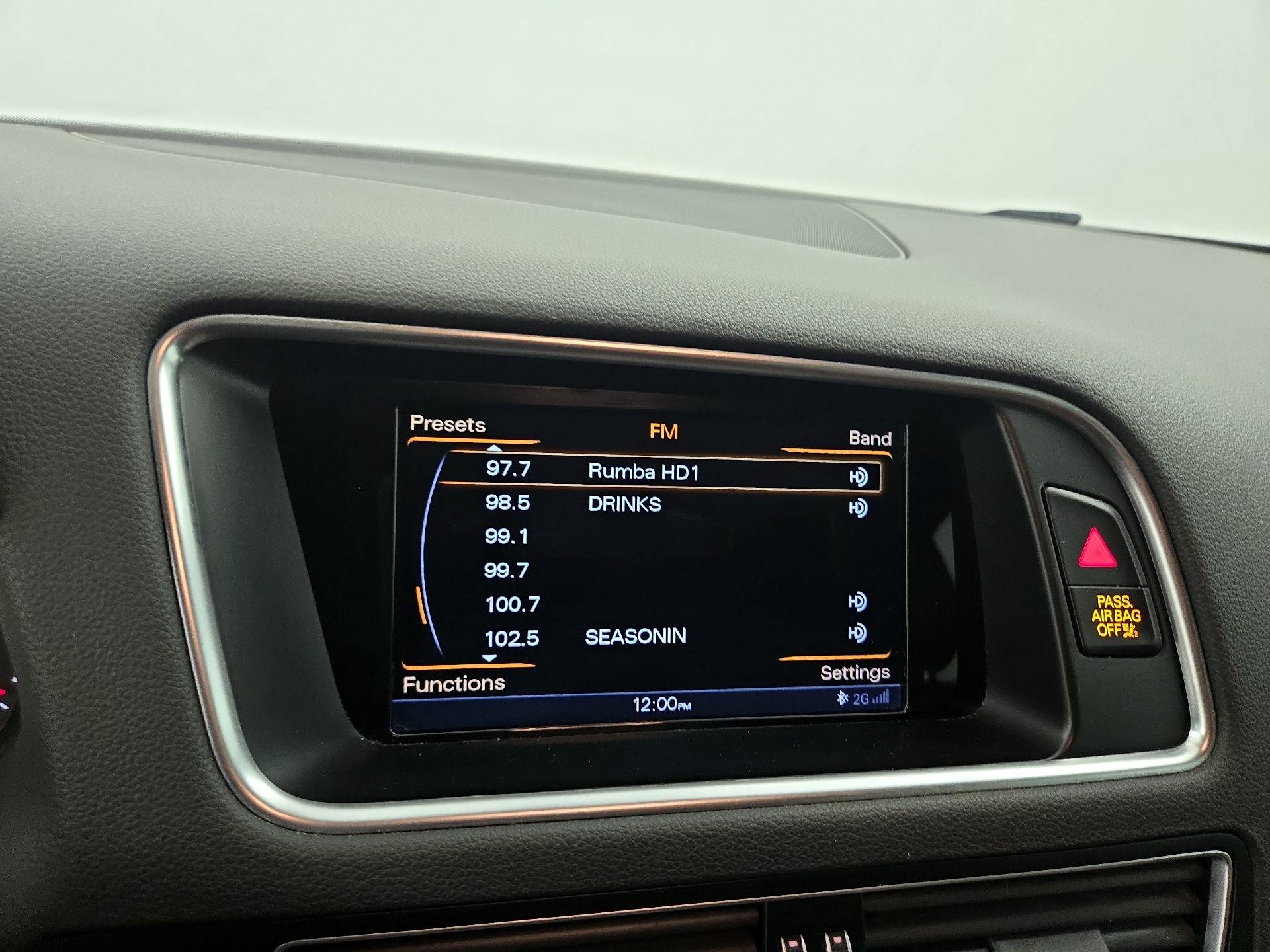 Thumbnail: 2015 Audi Q5 - 16