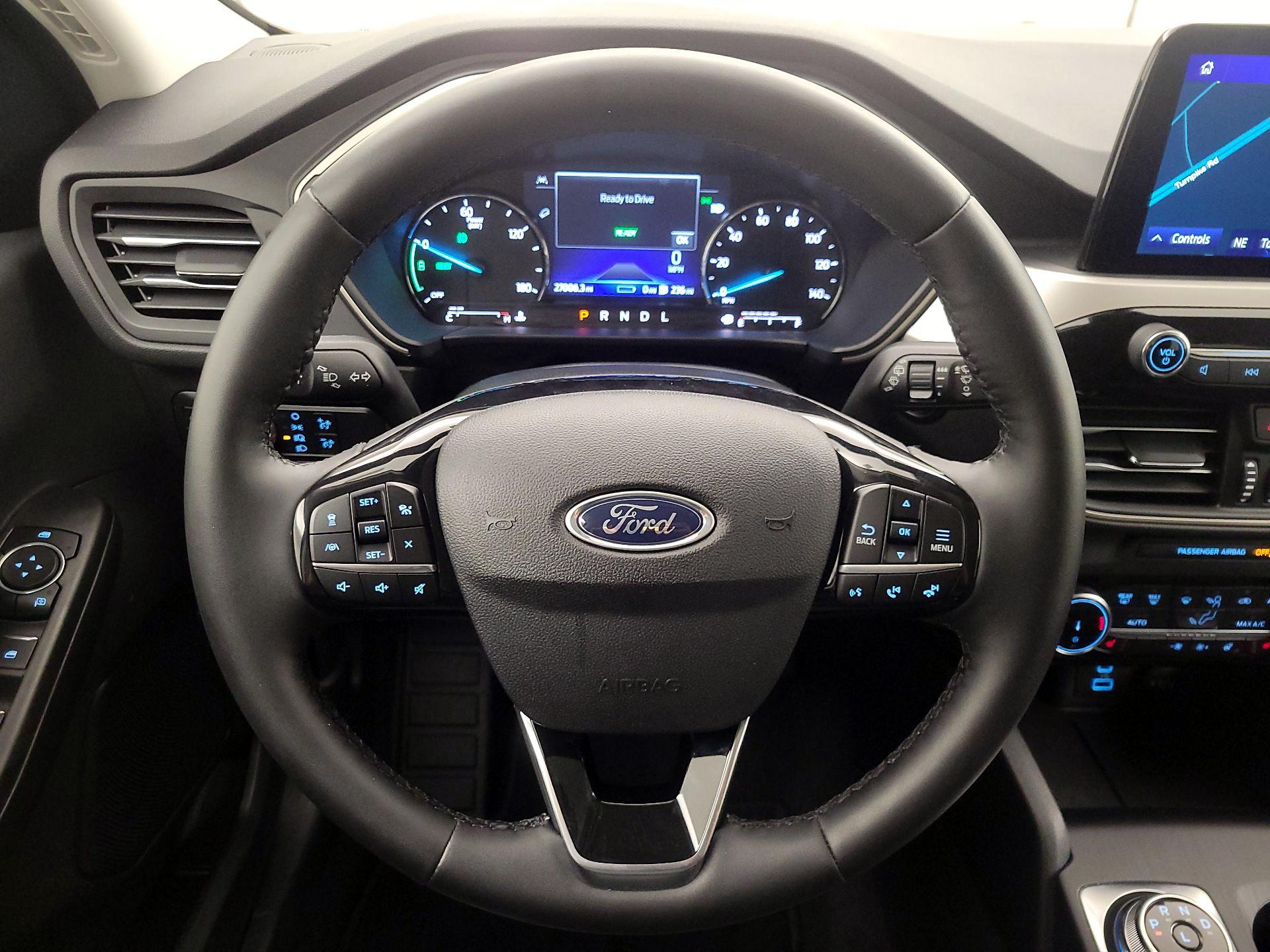 Thumbnail: 2022 Ford Escape - 10