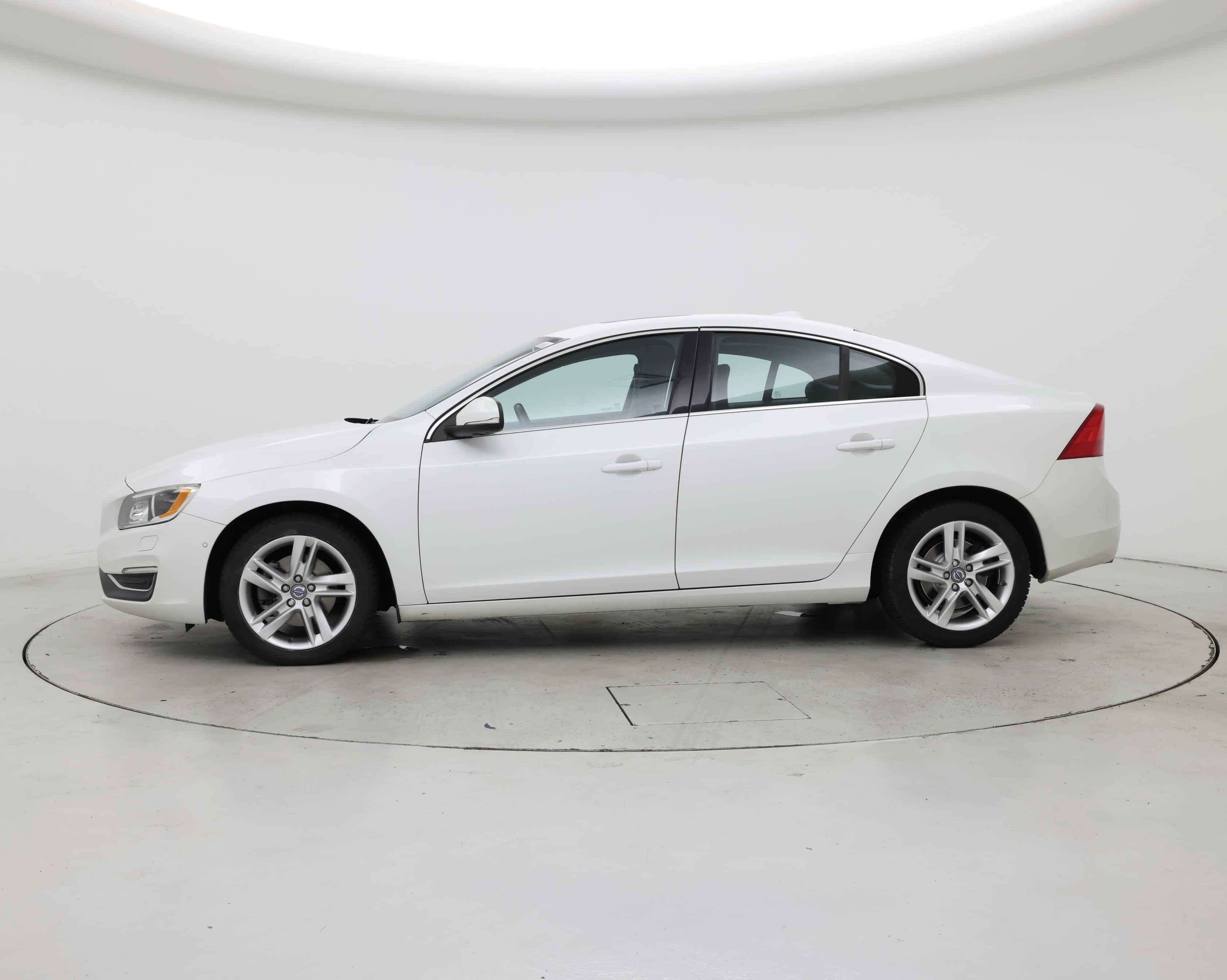 Thumbnail: 2015 Volvo S60 - 3