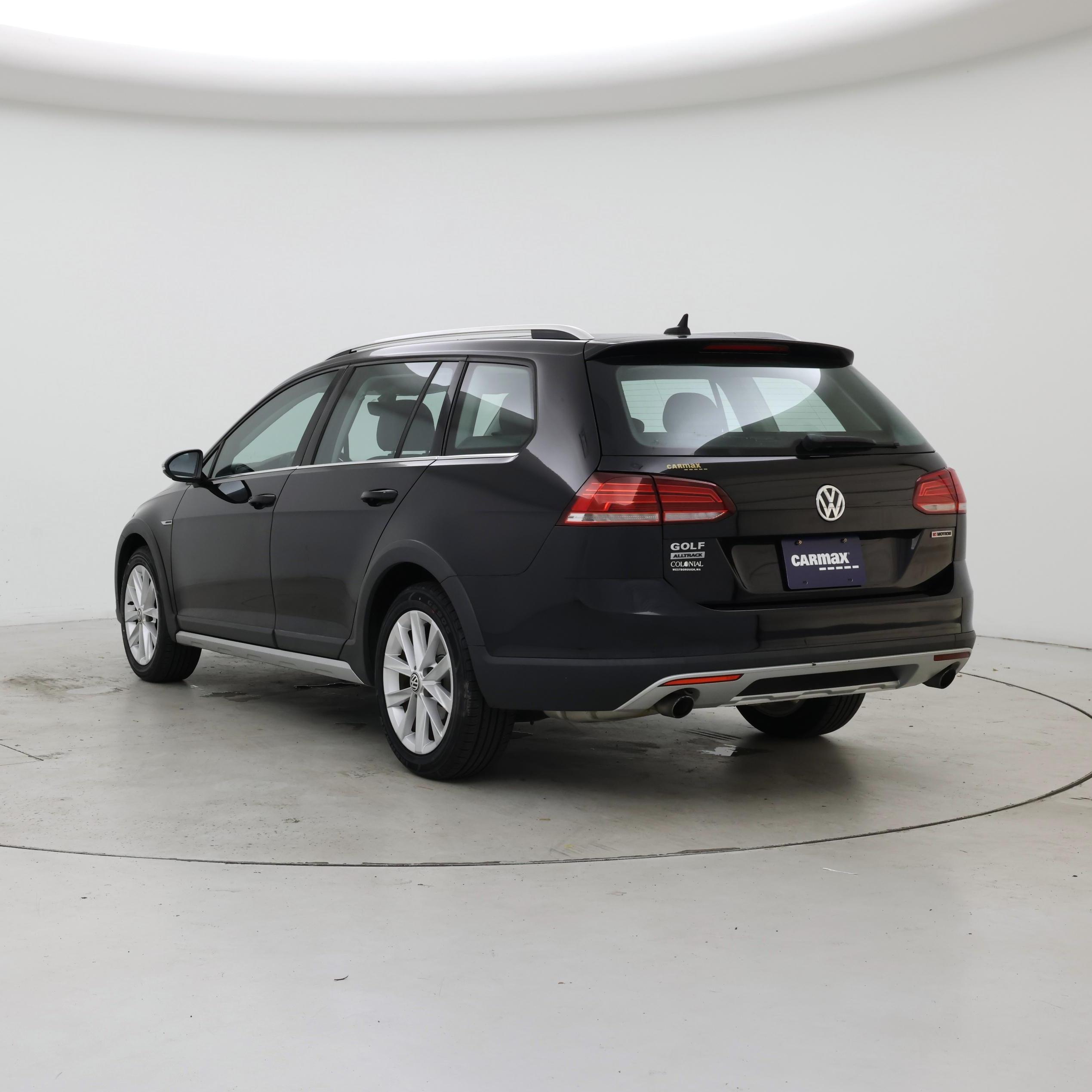 Thumbnail: 2019 Volkswagen Golf - 2