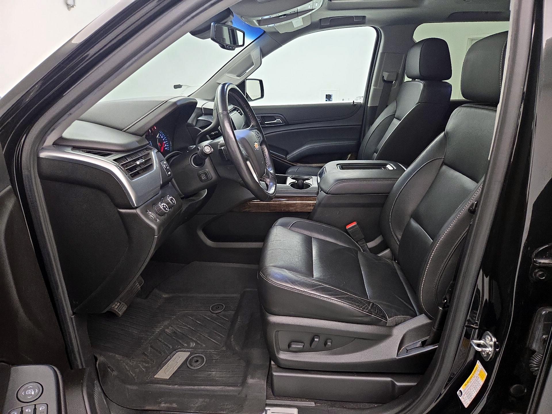 Thumbnail: 2020 Chevrolet Tahoe - 11