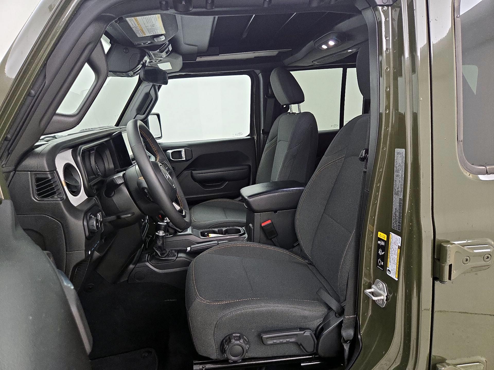 Thumbnail: 2024 Jeep Wrangler - 11