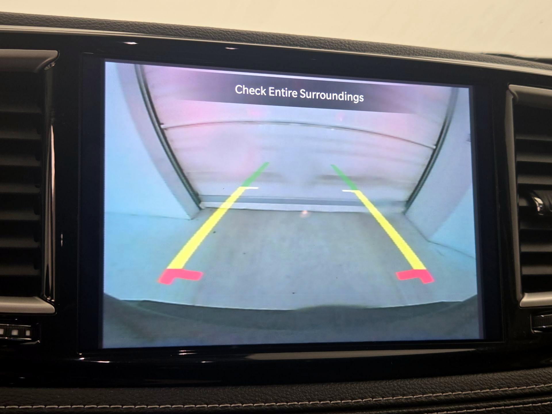 Thumbnail: 2022 Chrysler Pacifica - 14
