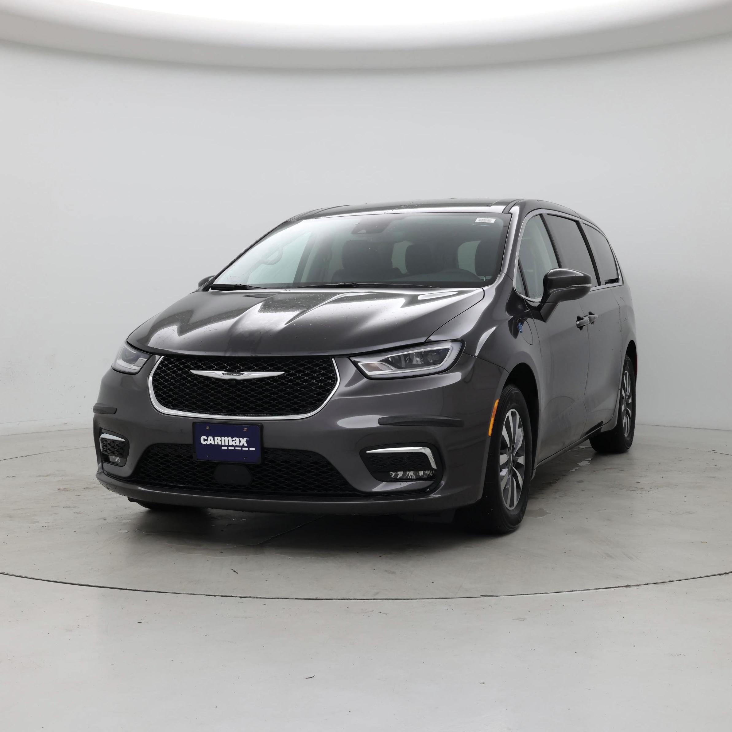Thumbnail: 2022 Chrysler Pacifica - 4