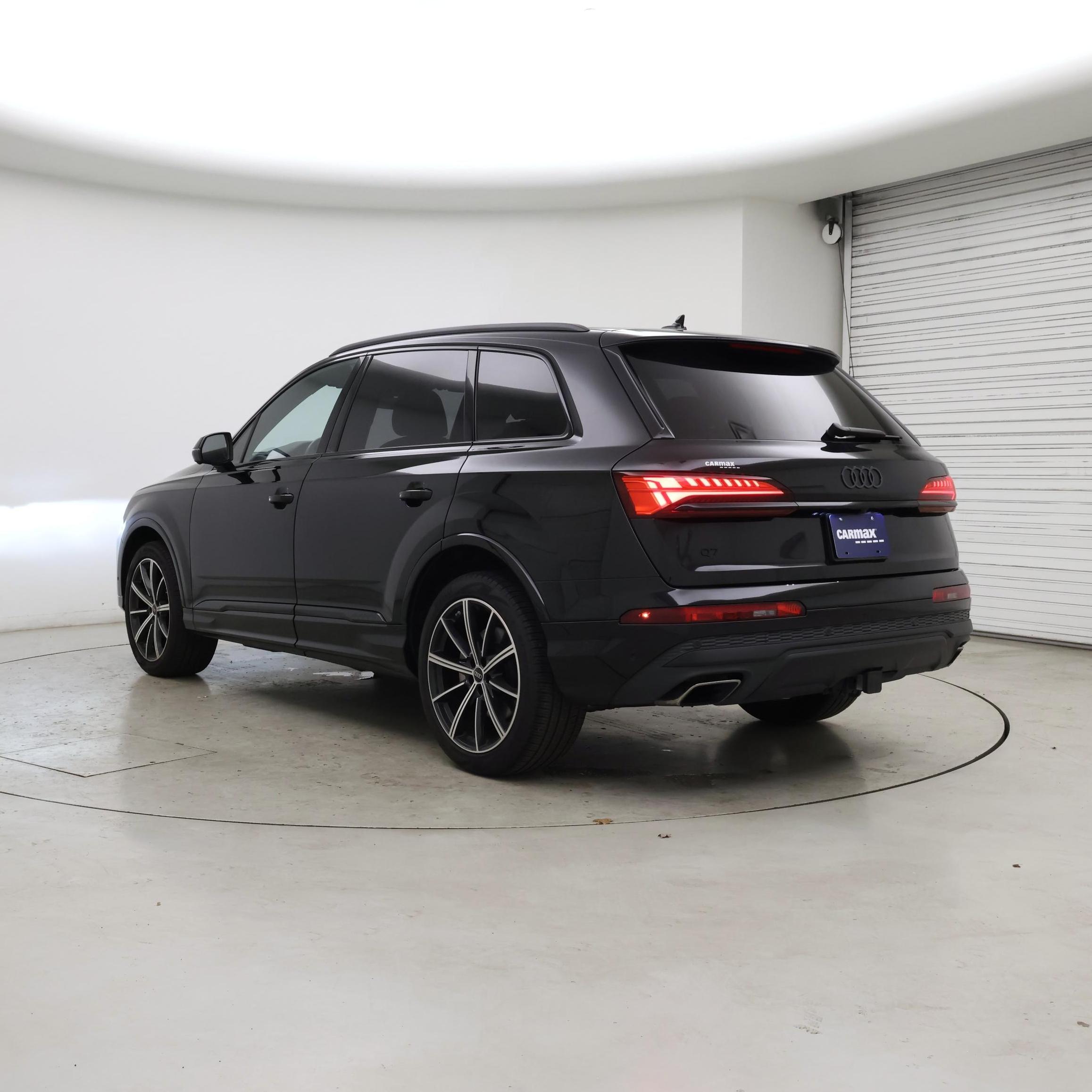 Thumbnail: 2025 Audi Q7 - 2