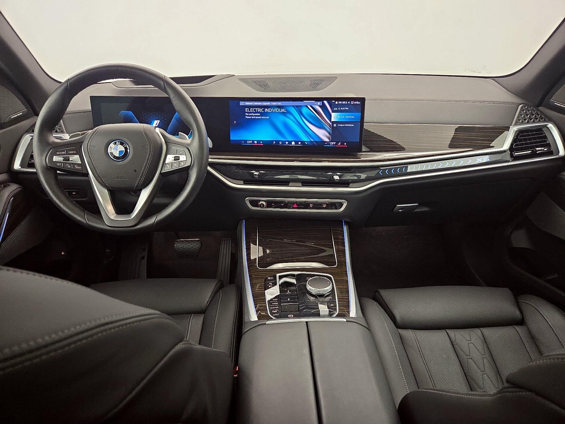 Thumbnail: 2024 BMW X5 - 9