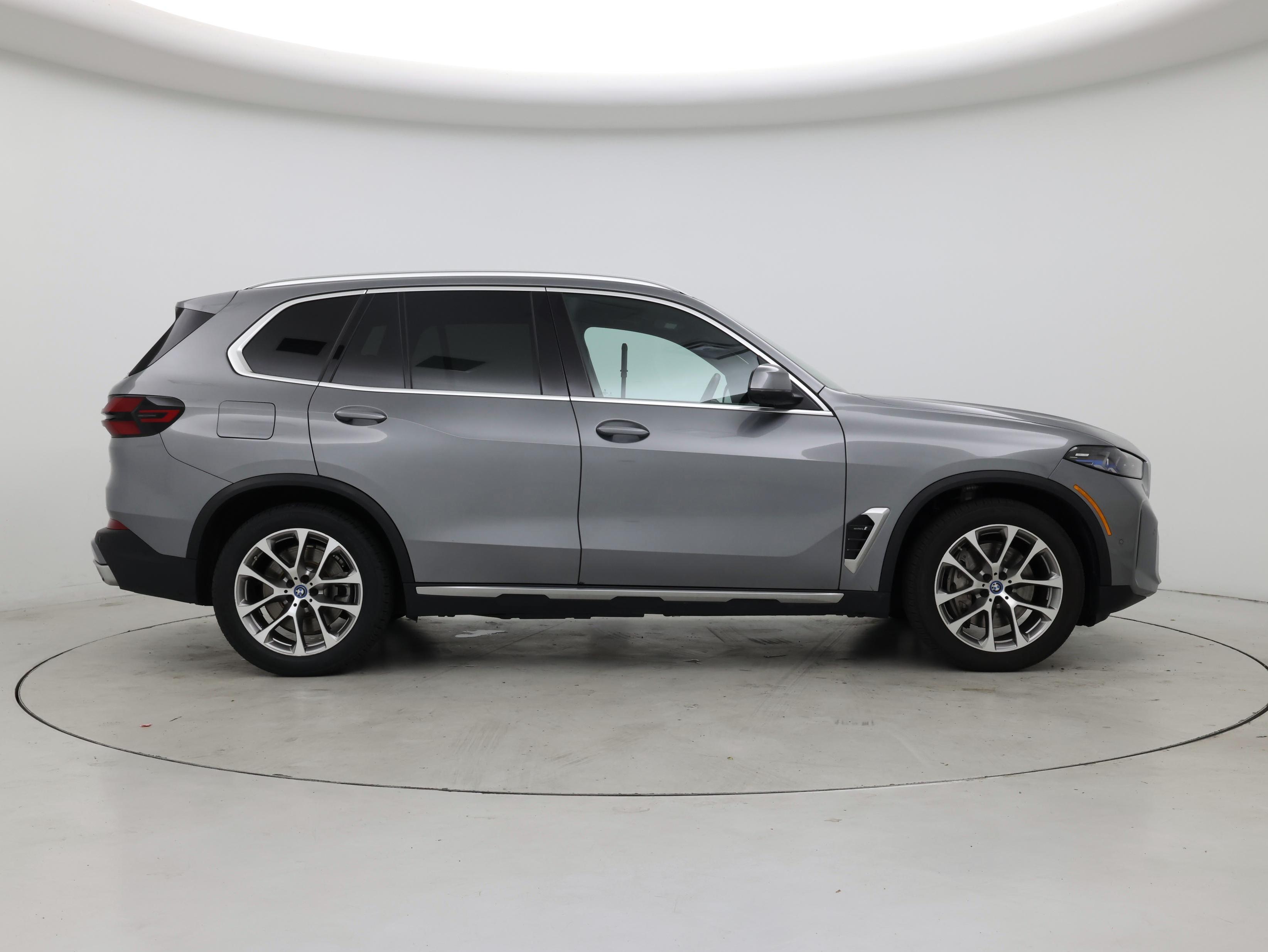 Thumbnail: 2024 BMW X5 - 7